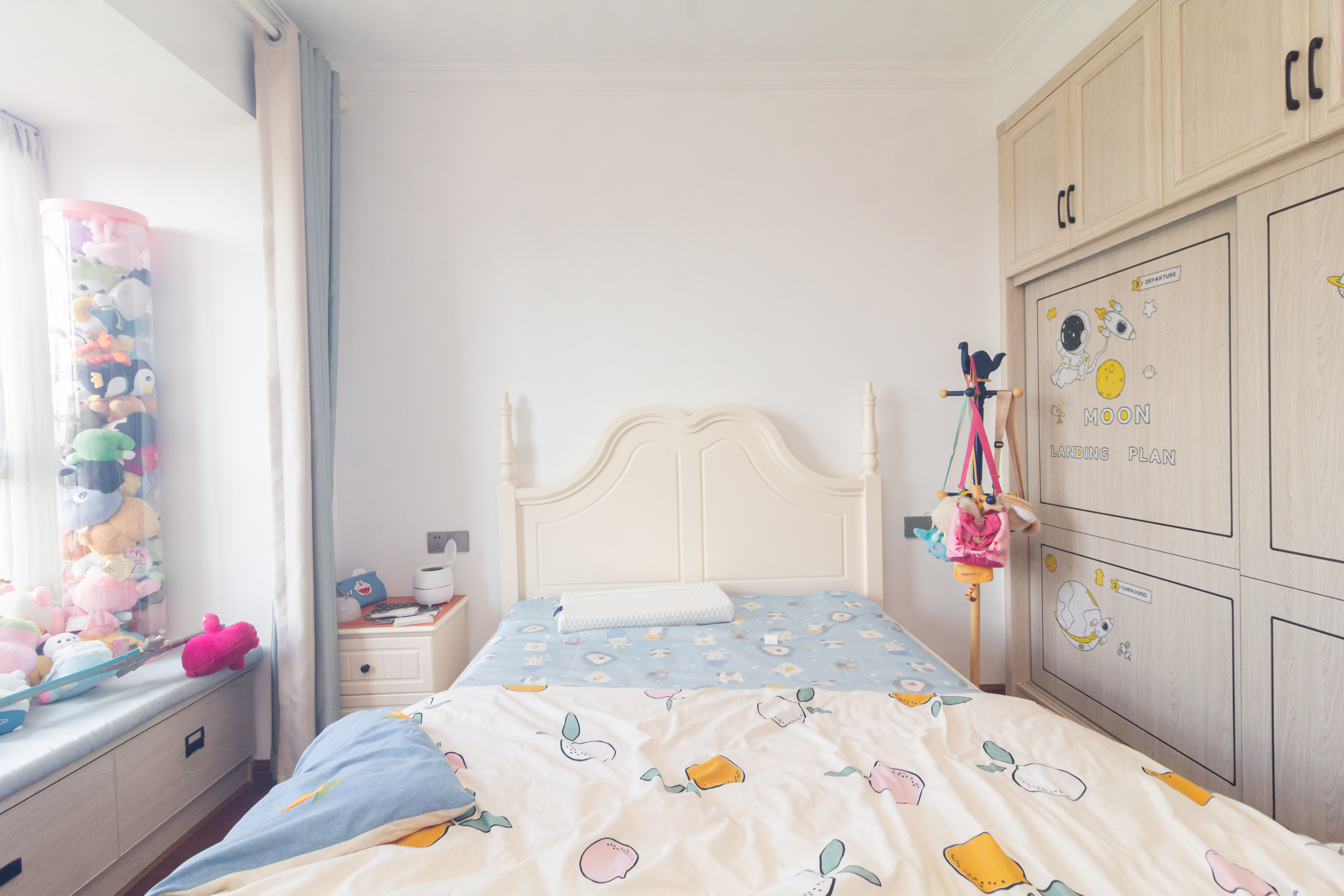 辉宏橄榄城  4室2厅2卫    115.0万 辉宏橄榄城  4室2厅2卫    115.0万卧室