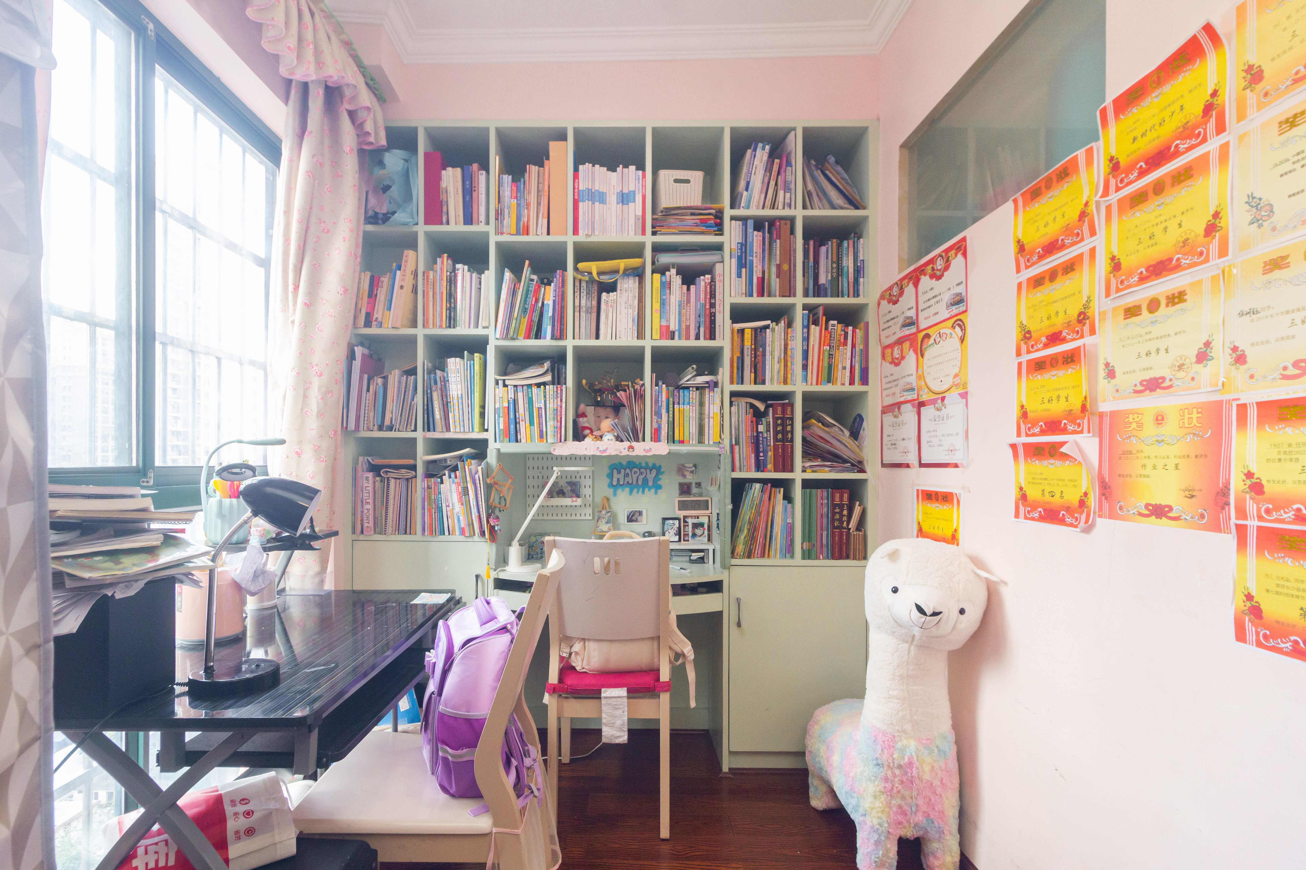 紫云阁 3室2厅2卫 69.8万 紫云阁 3室2厅2卫 69.8万卧室