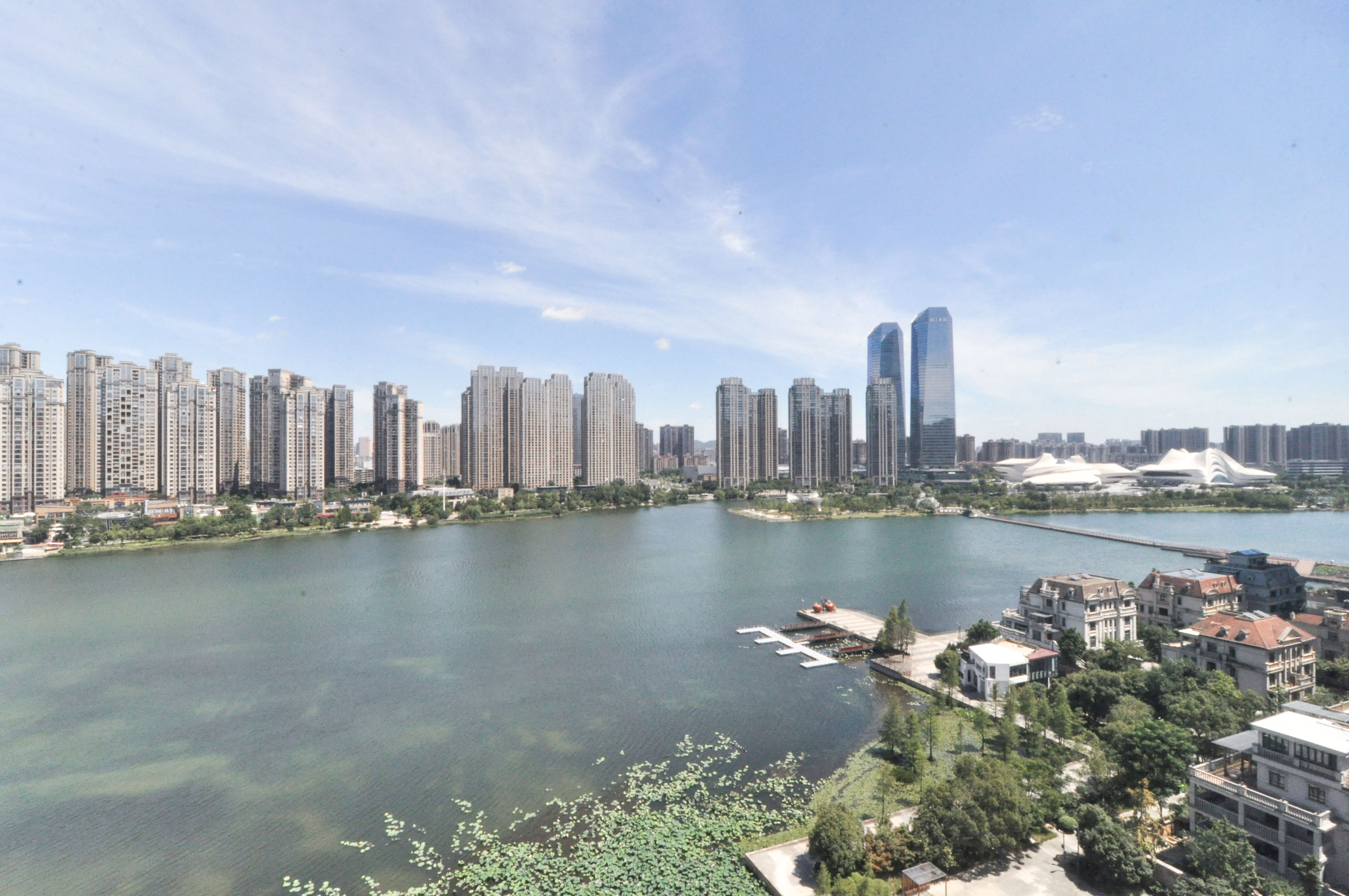 中海梅溪湖壹号  4室2厅3卫   530.00万其他