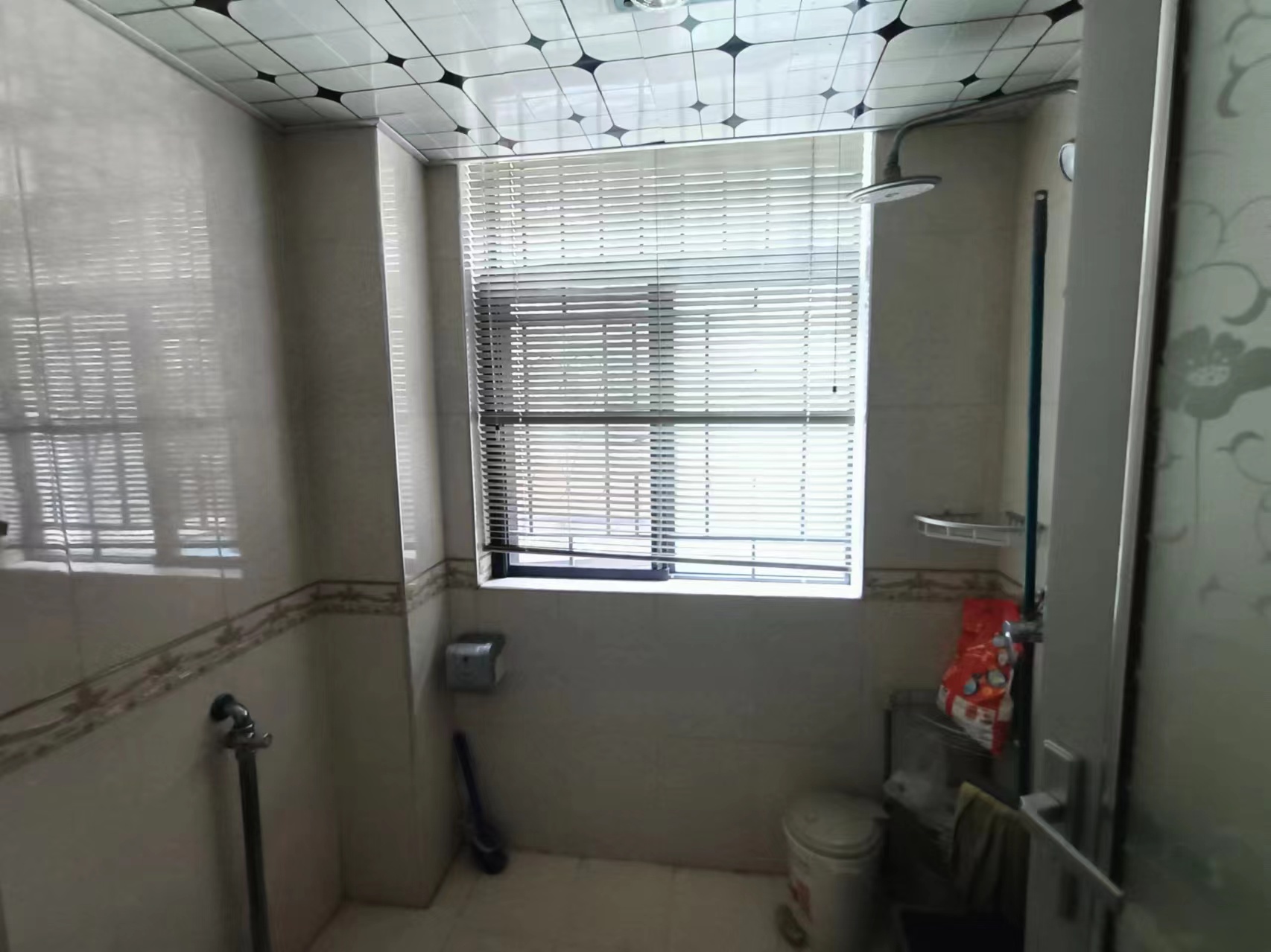 庐山春天一期桃李苑  3室2厅2卫    64.8万 庐山春天一期桃李苑  3室2厅2卫    64.8万室内图