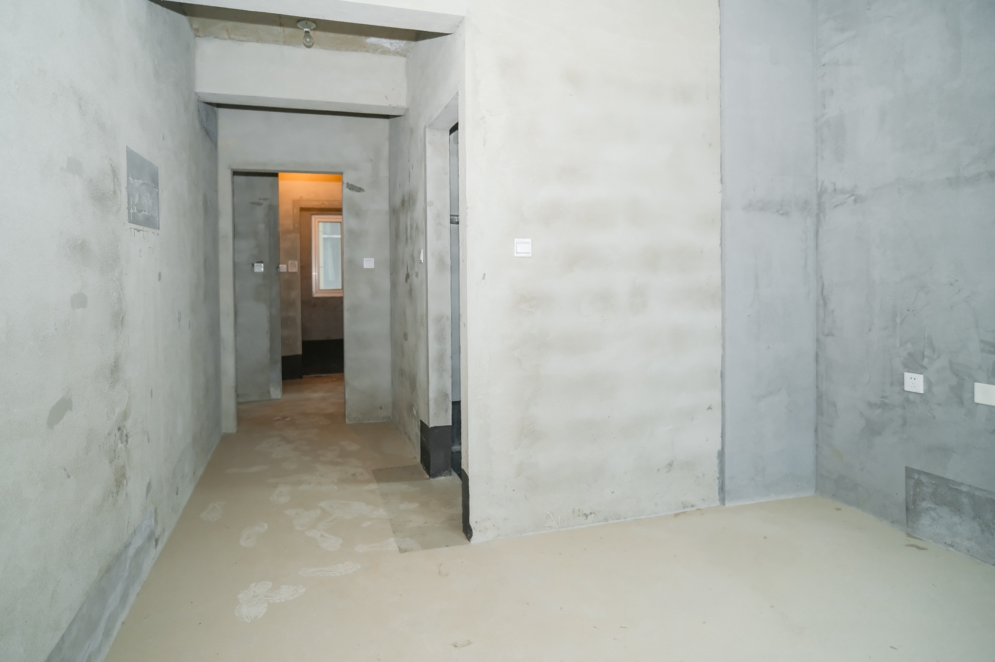 荣盛花语城 3室2厅2卫 90.0万 荣盛花语城 3室2厅2卫 90.0万卧室