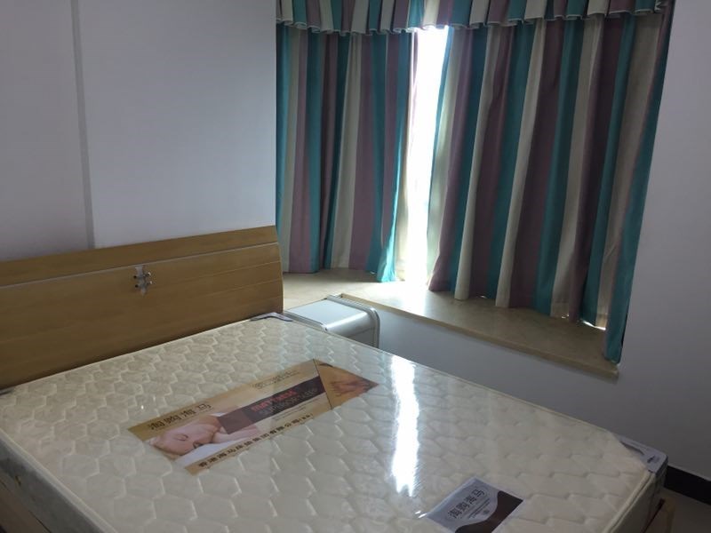 海岸名都 2室2厅1卫 8000.0元/月 海岸名都 2室2厅1卫 8000.0元/月室内图