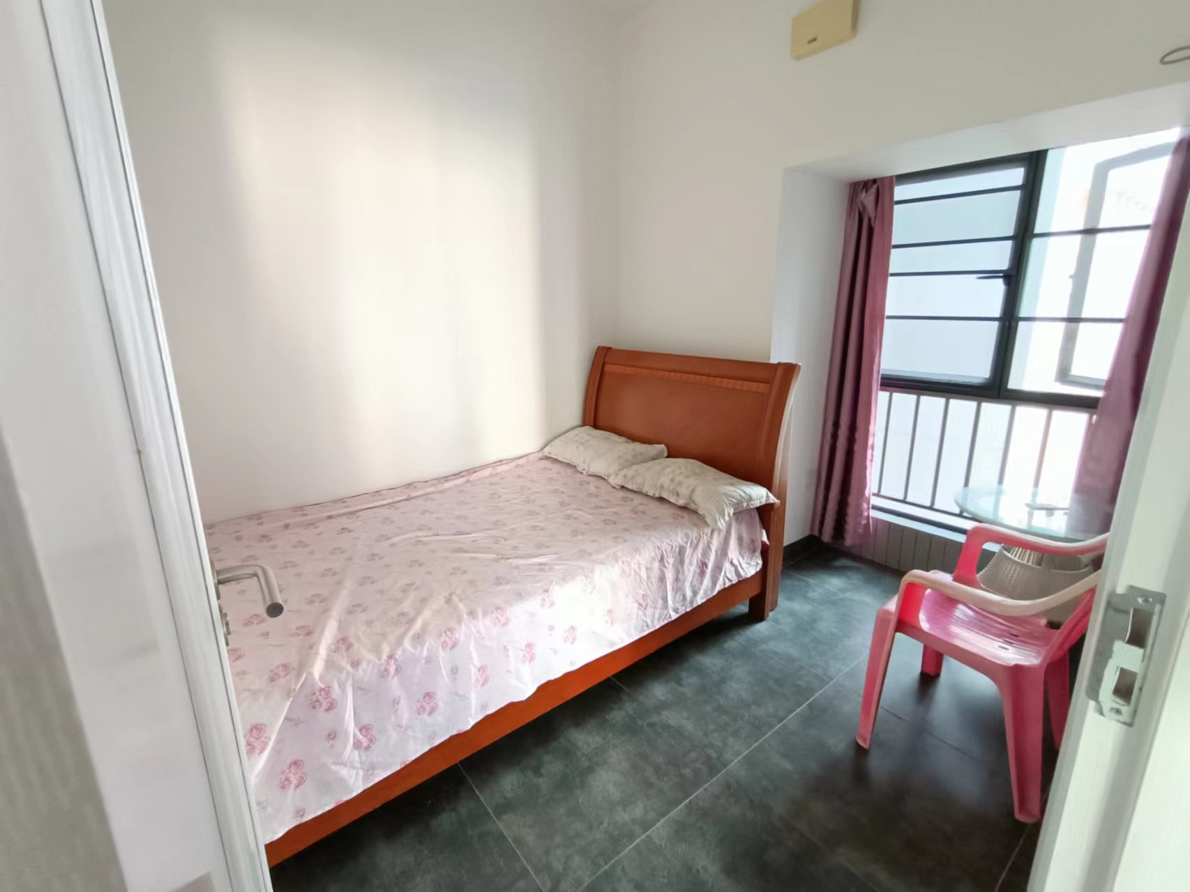 卓达东方巴哈马三期自由港湾 2室2厅1卫 2700.0元/月 卓达东方巴哈马三期自由港湾 2室2厅1卫 2700.0元/月室内图