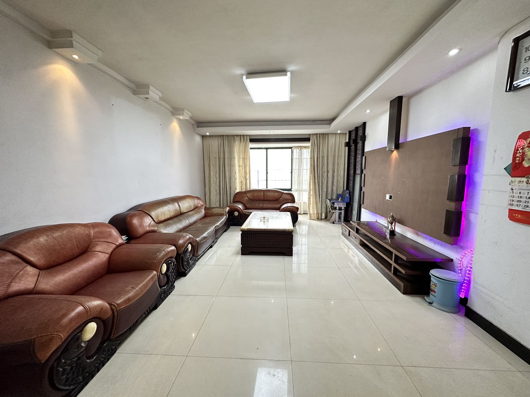 紫竹茗园 3室2厅2卫 75.0万 紫竹茗园 3室2厅2卫 75.0万室内图