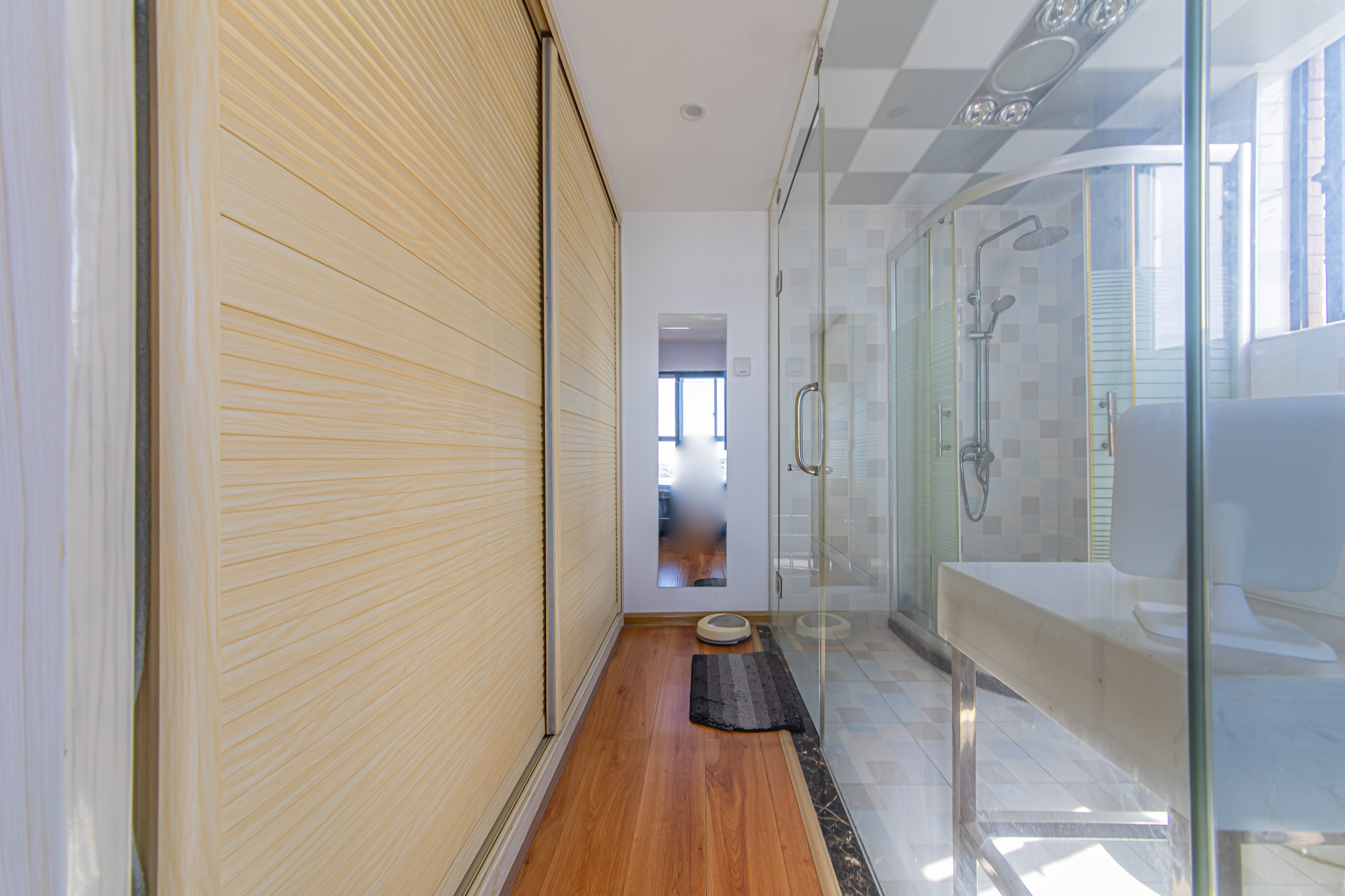 中信凯旋城（中信新城四期）  3室2厅2卫    120.0万卫生间