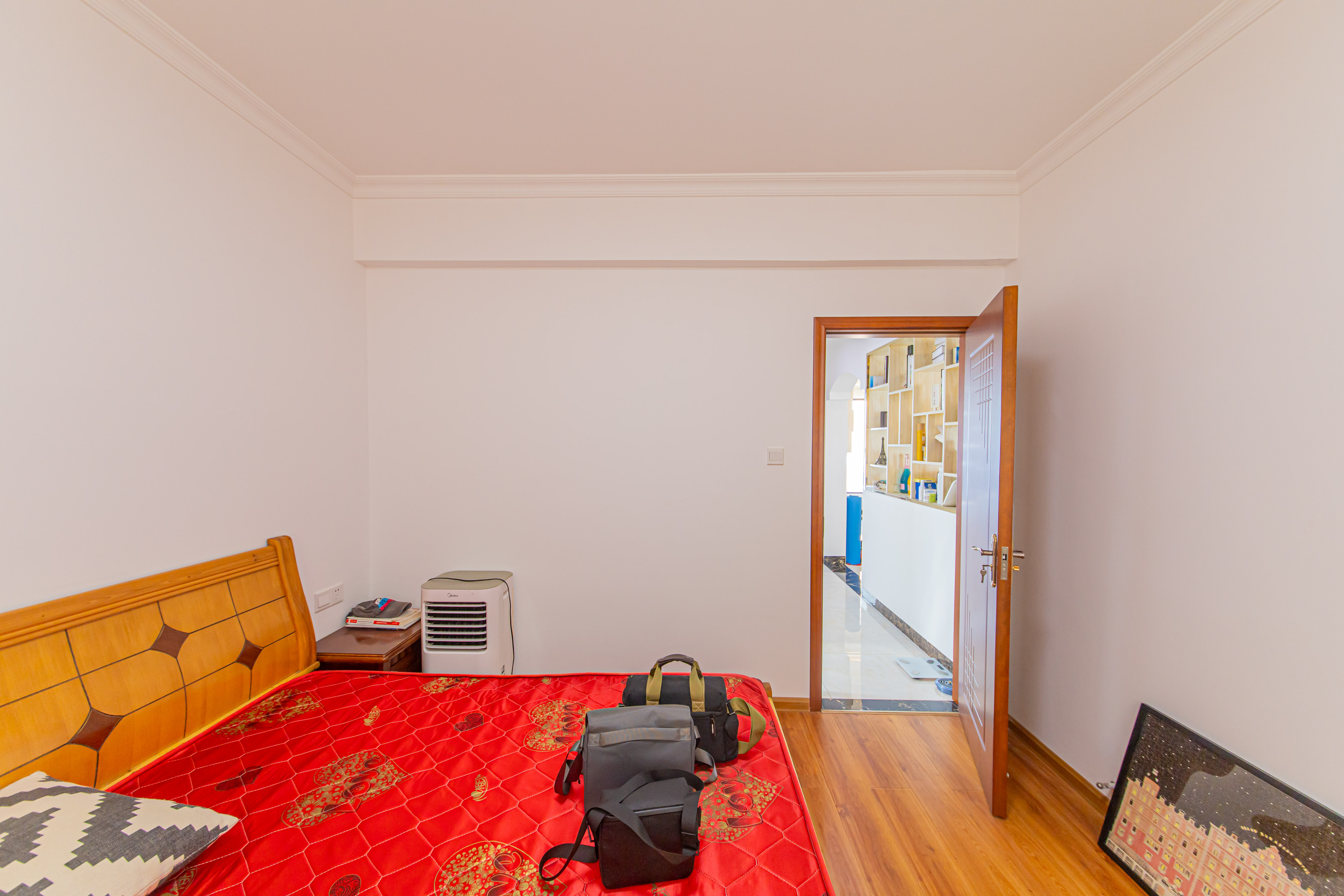 中信凯旋城(中信新城四期) 3室2厅2卫 120.0万 中信凯旋城(中信新城四期) 3室2厅2卫 120.0万卧室