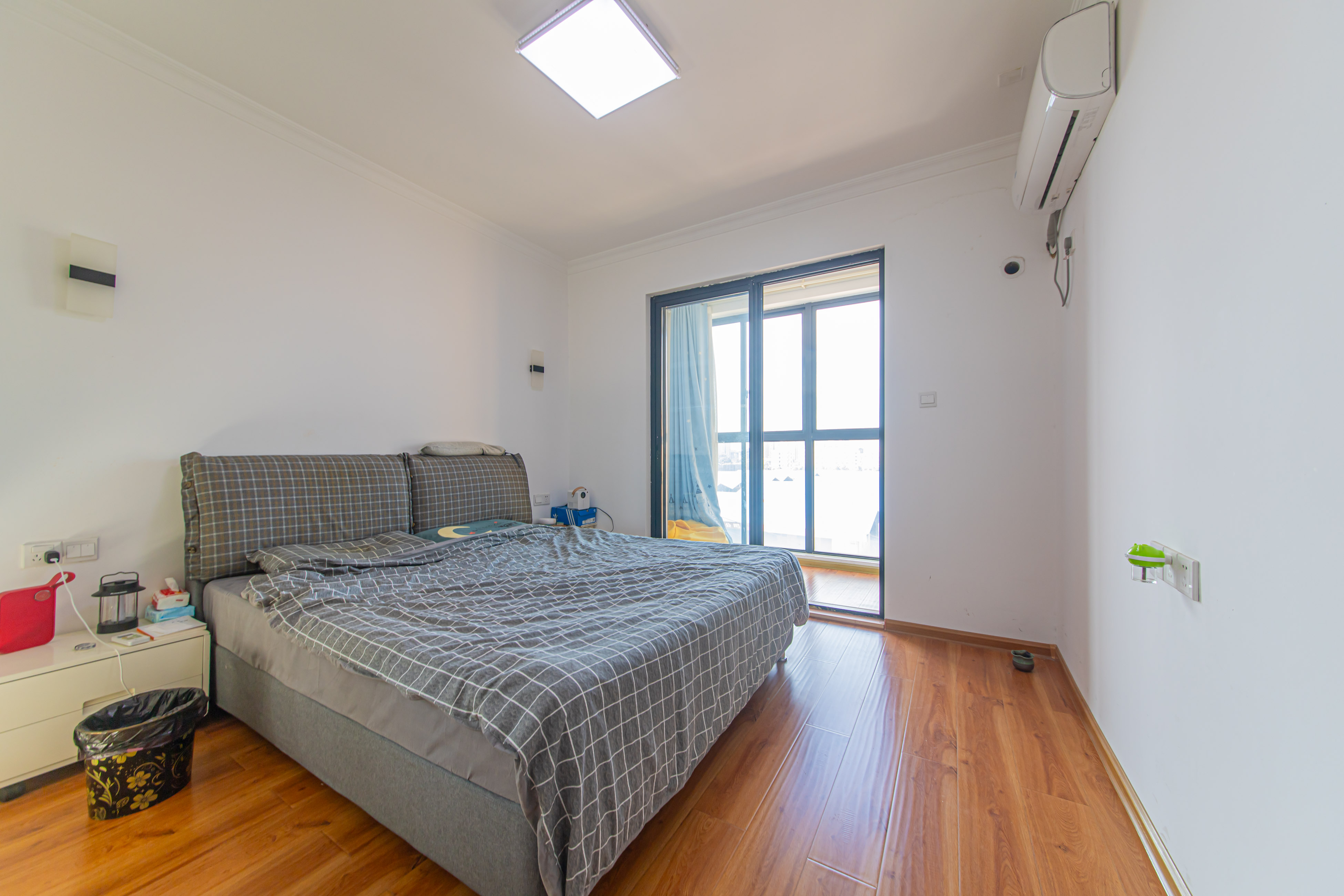 中信凯旋城(中信新城四期) 3室2厅2卫 120.0万 中信凯旋城(中信新城四期) 3室2厅2卫 120.0万卧室