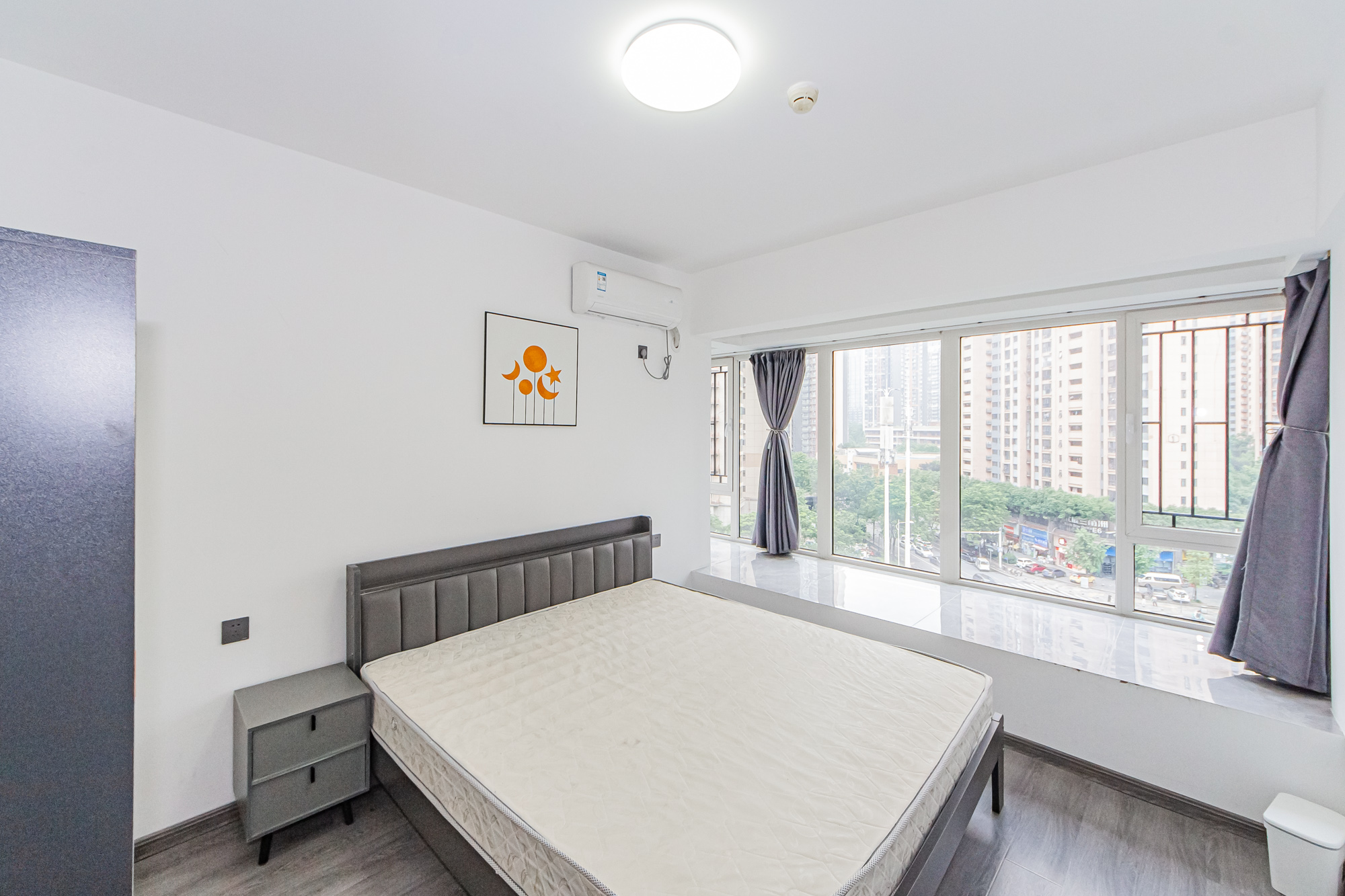 北辰三角洲E3区  3室2厅2卫    166.0万卧室