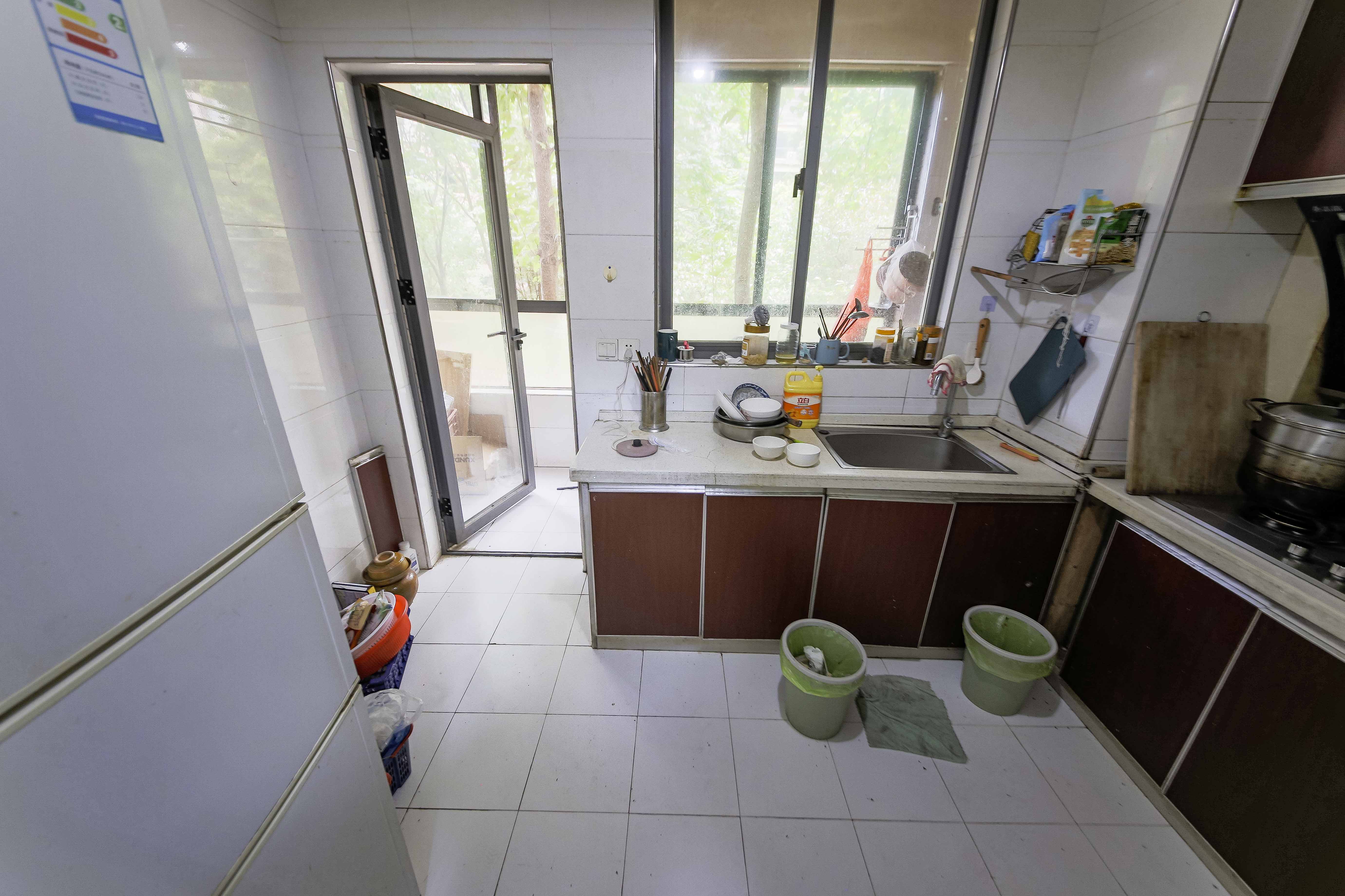 鑫远湘府华城 3室2厅1卫 139.0万 鑫远湘府华城 3室2厅1卫 139.0万厨房