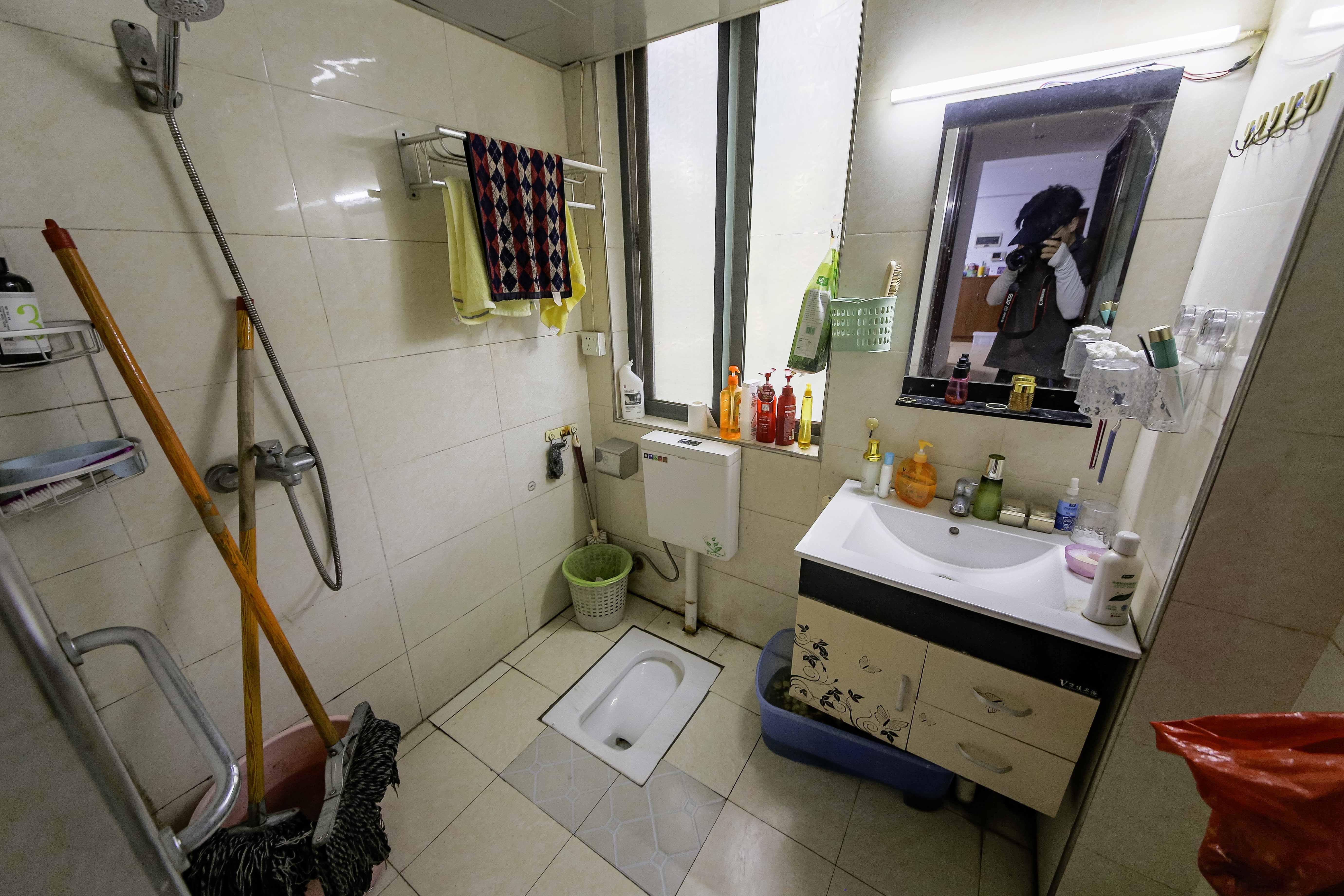 鑫远湘府华城 3室2厅1卫 139.0万 鑫远湘府华城 3室2厅1卫 139.0万卫生间