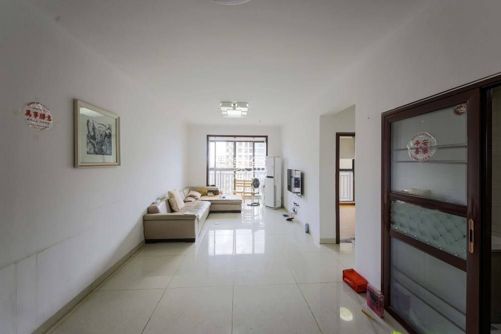 中建信和城  3室2厅1卫    96.0万