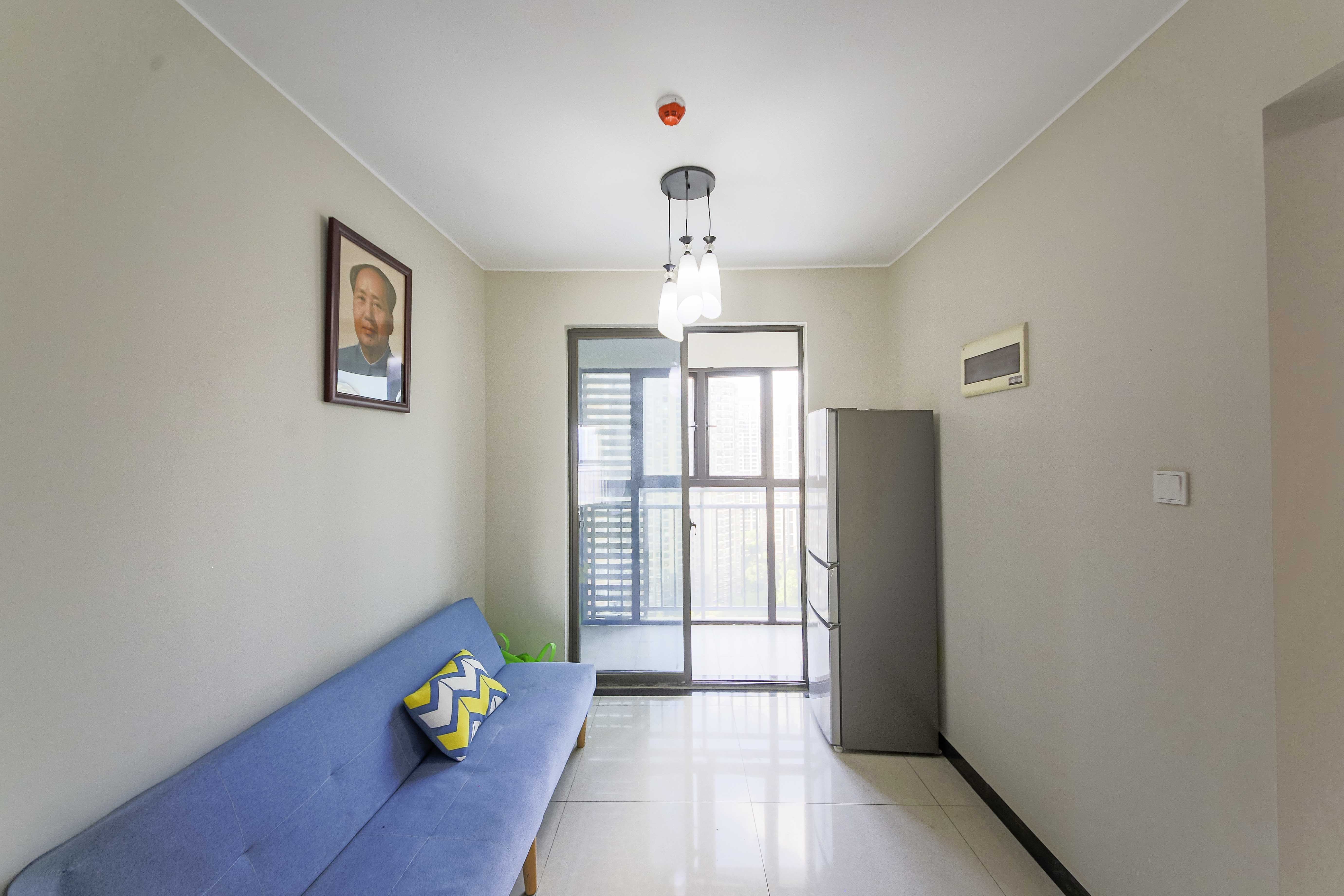 龙骧佳苑 4室2厅2卫 110.0万 龙骧佳苑 4室2厅2卫 110.0万客厅