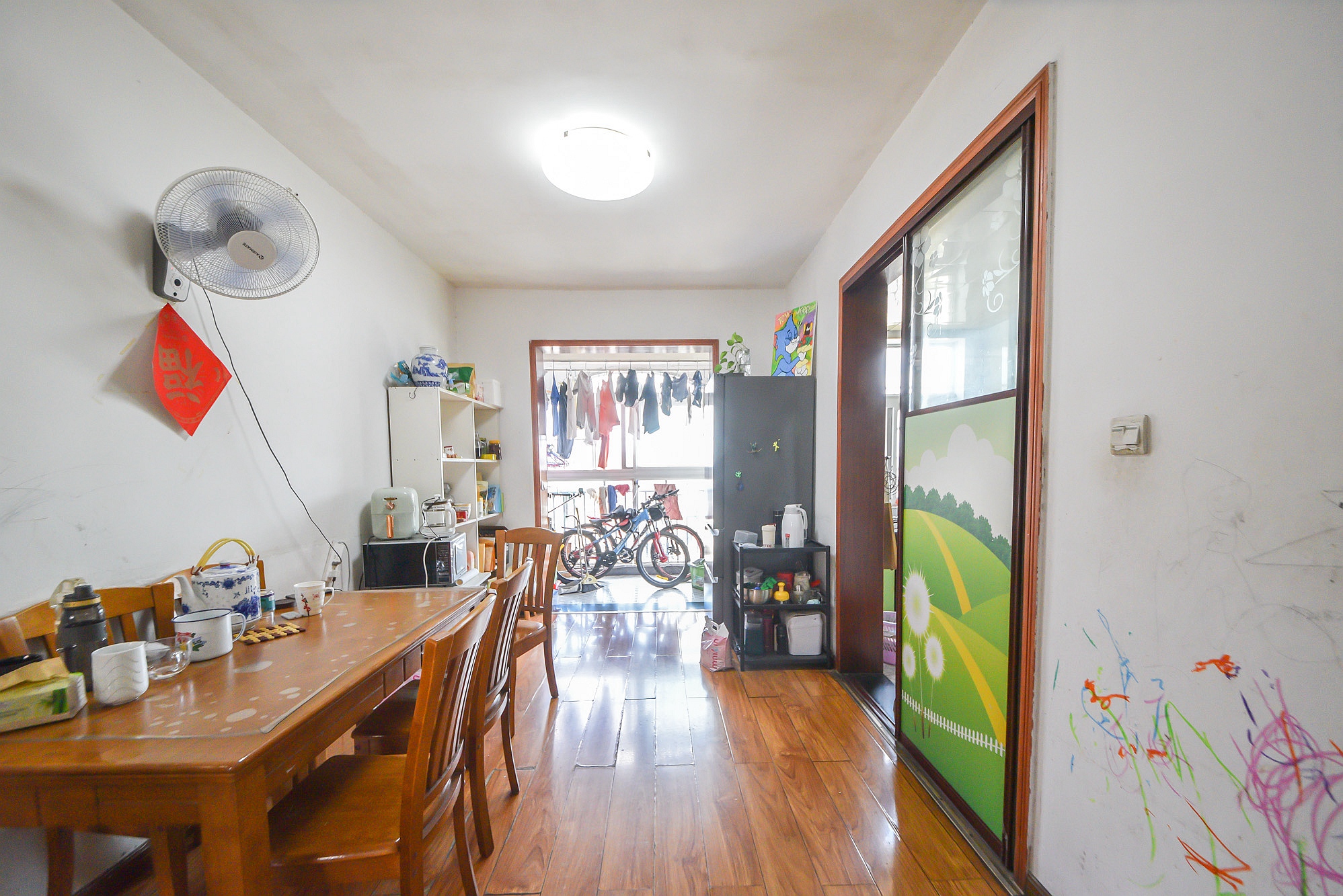 嘉盛华庭(一期、二期、三期)  3室2厅2卫    108.0万 嘉盛华庭(一期、二期、三期)  3室2厅2卫    108.0万客厅