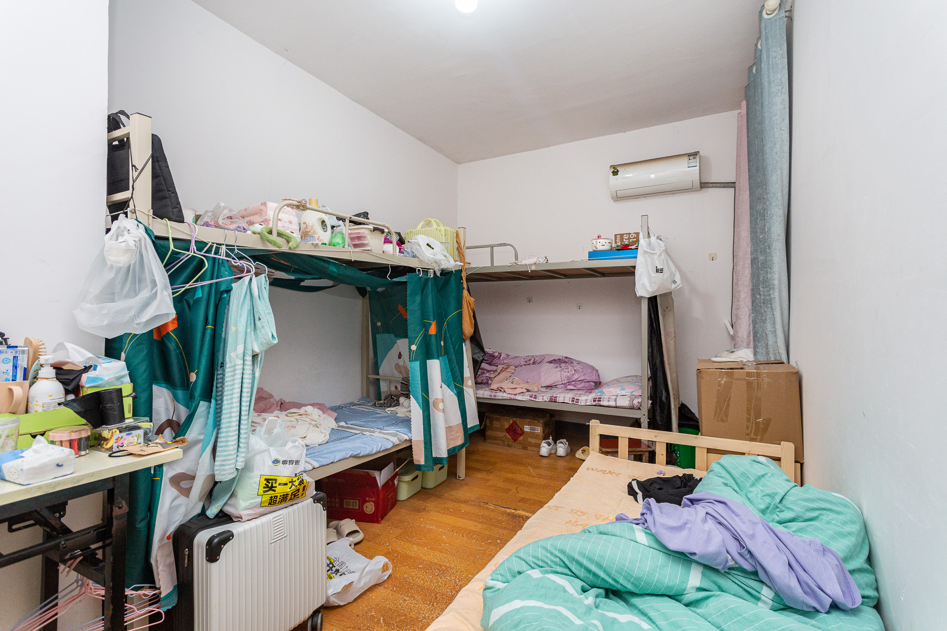 星月绿洲 2室2厅1卫 58.0万 星月绿洲 2室2厅1卫 58.0万卧室