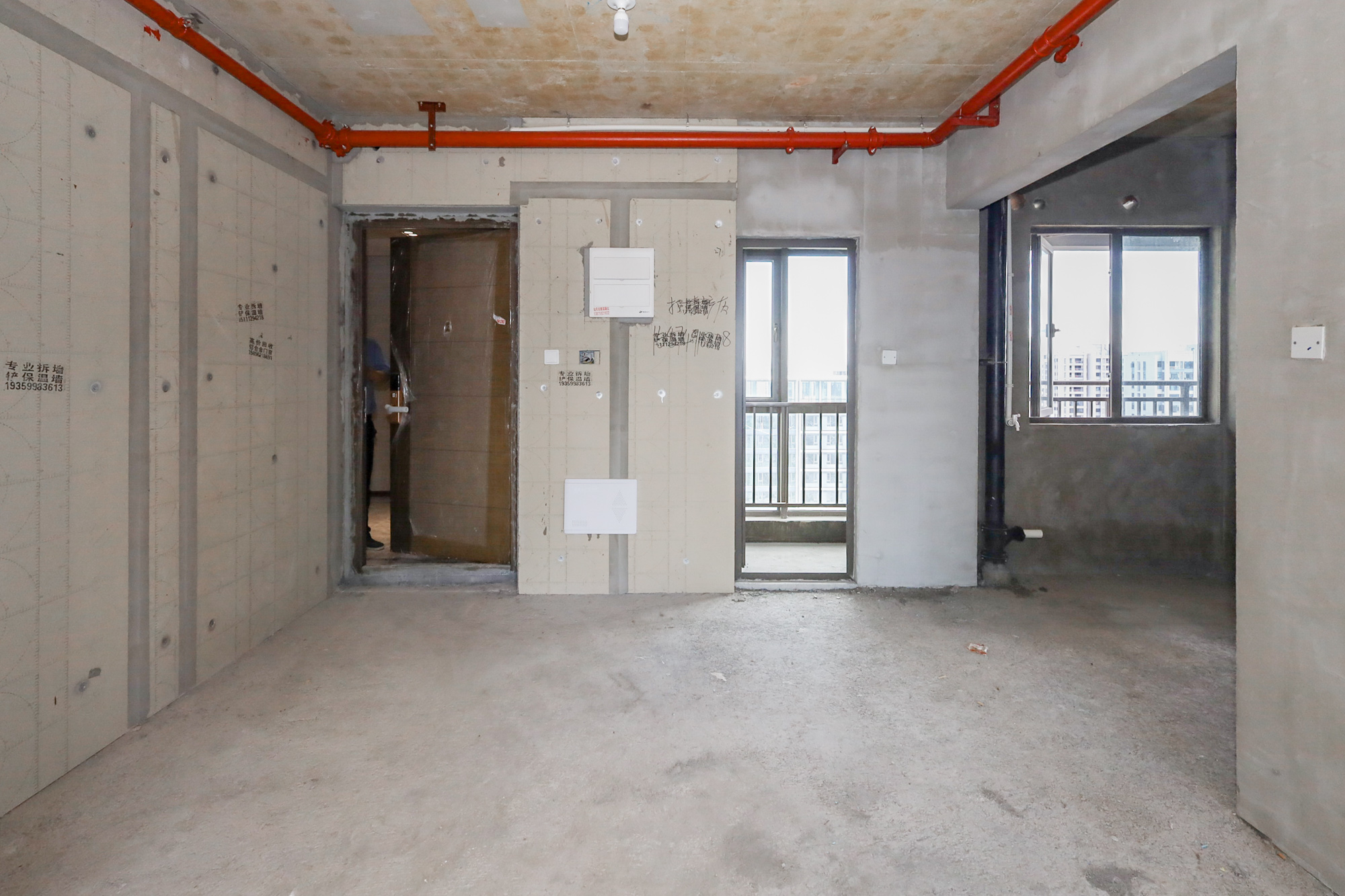 正荣滨江紫阙台 4室2厅3卫 185.0万 正荣滨江紫阙台 4室2厅3卫 185.0万其他