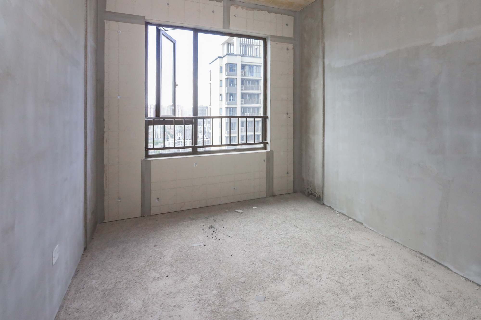 正荣滨江紫阙台 4室2厅3卫 185.0万 正荣滨江紫阙台 4室2厅3卫 185.0万卧室