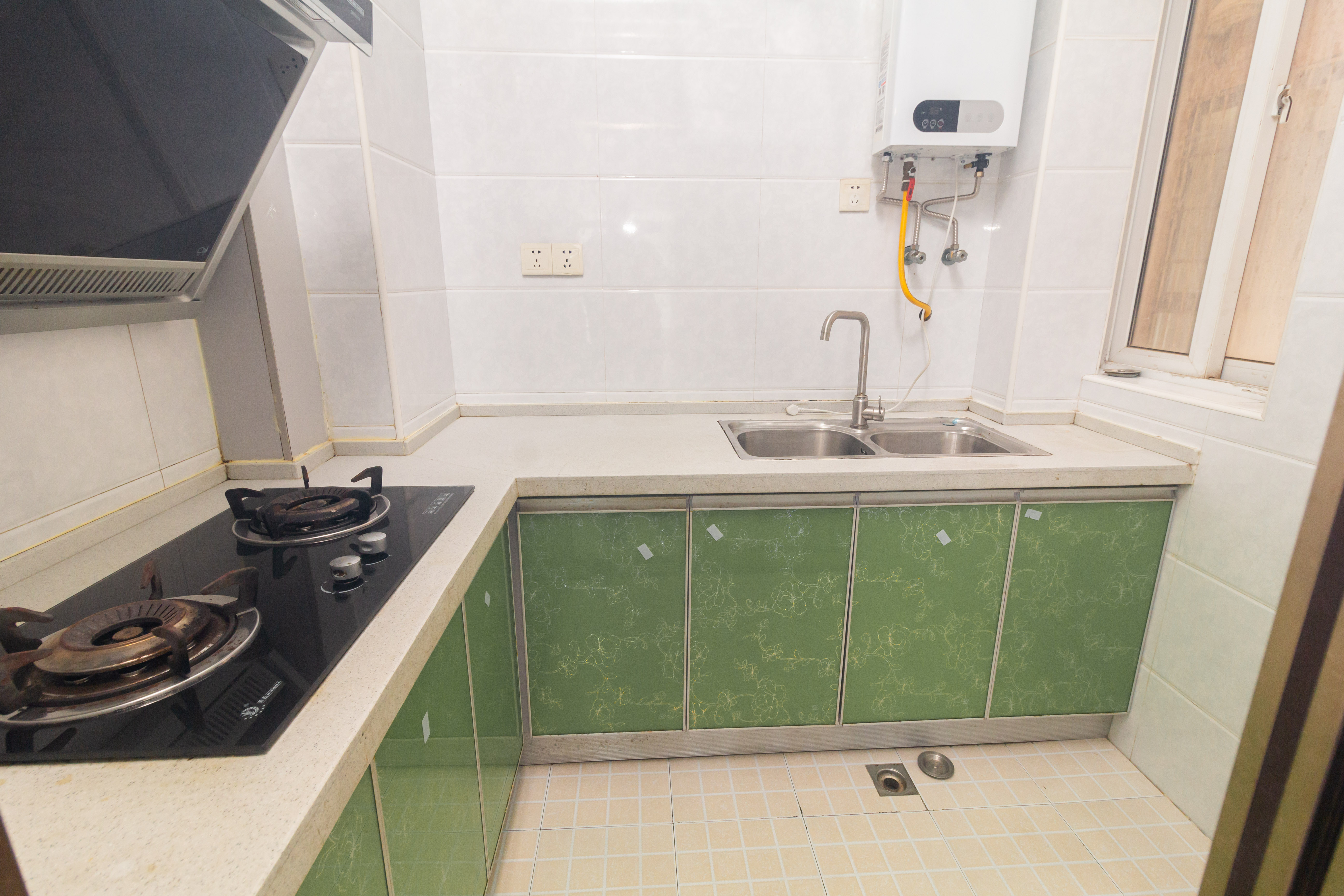 昌和商业中心/昌和国际 2室2厅1卫 49.8万 昌和商业中心/昌和国际 2室2厅1卫 49.8万厨房