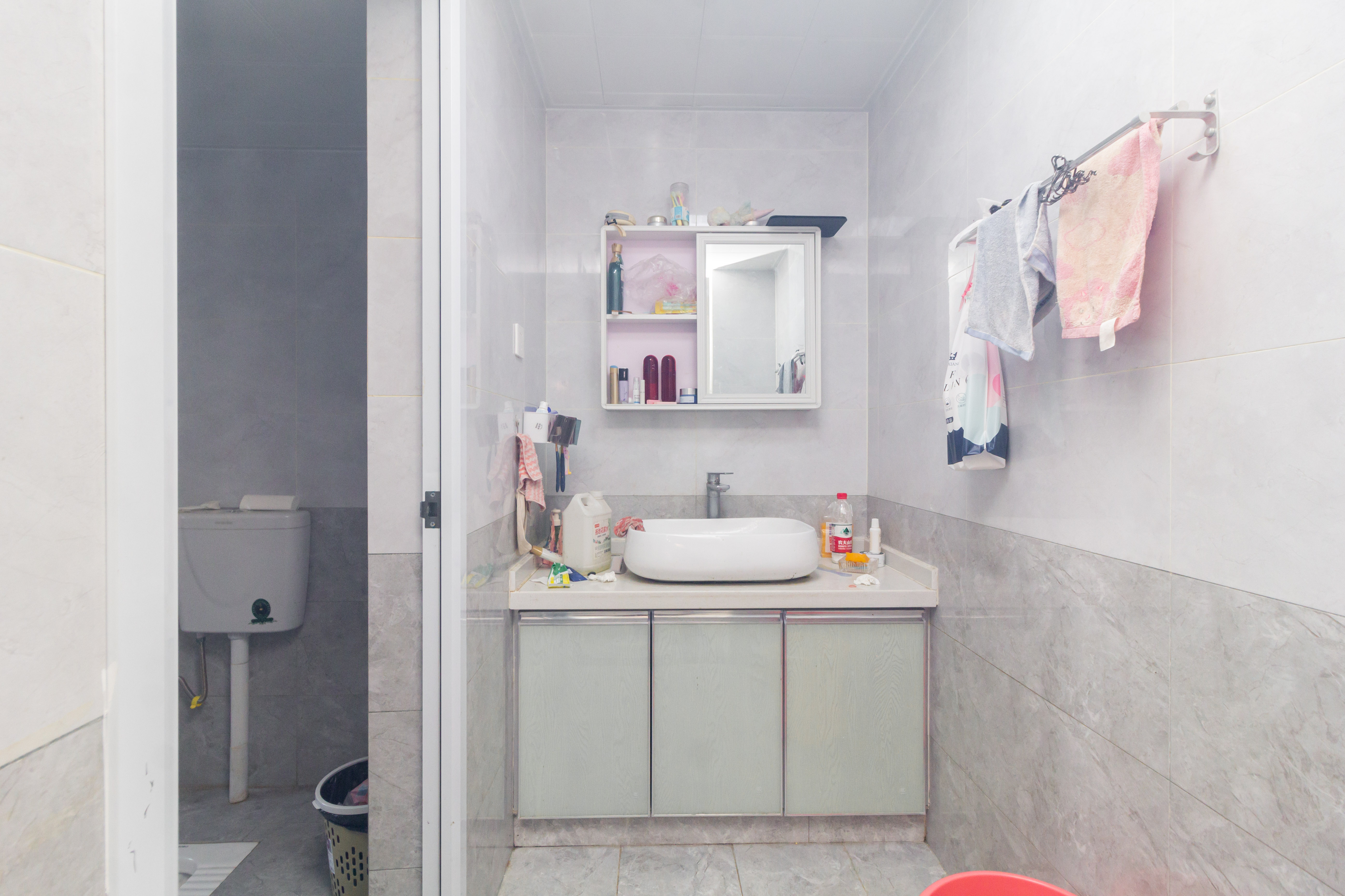 东方美地 4室2厅2卫 102.8万 东方美地 4室2厅2卫 102.8万卫生间