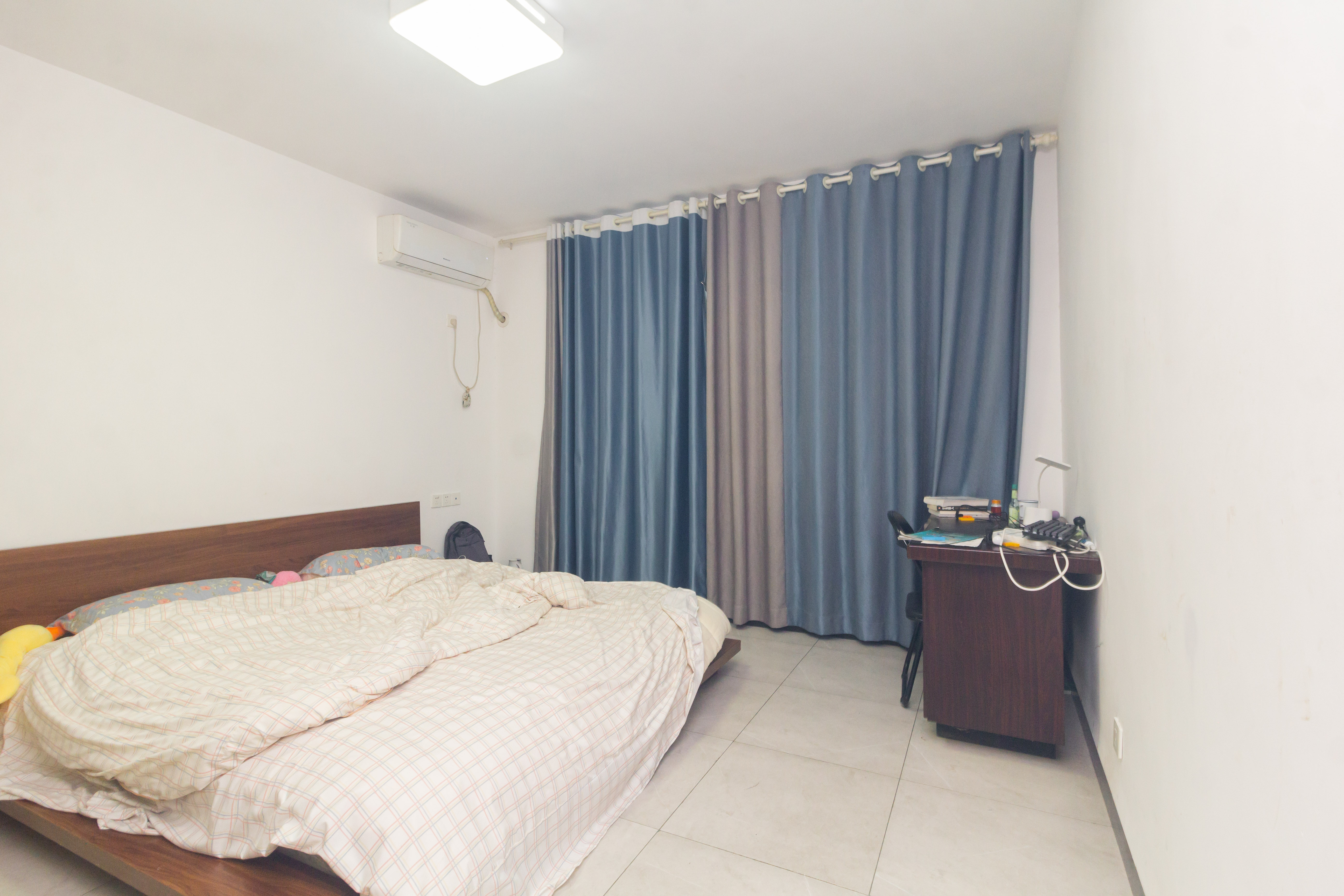 东方美地 4室2厅2卫 102.8万 东方美地 4室2厅2卫 102.8万卧室