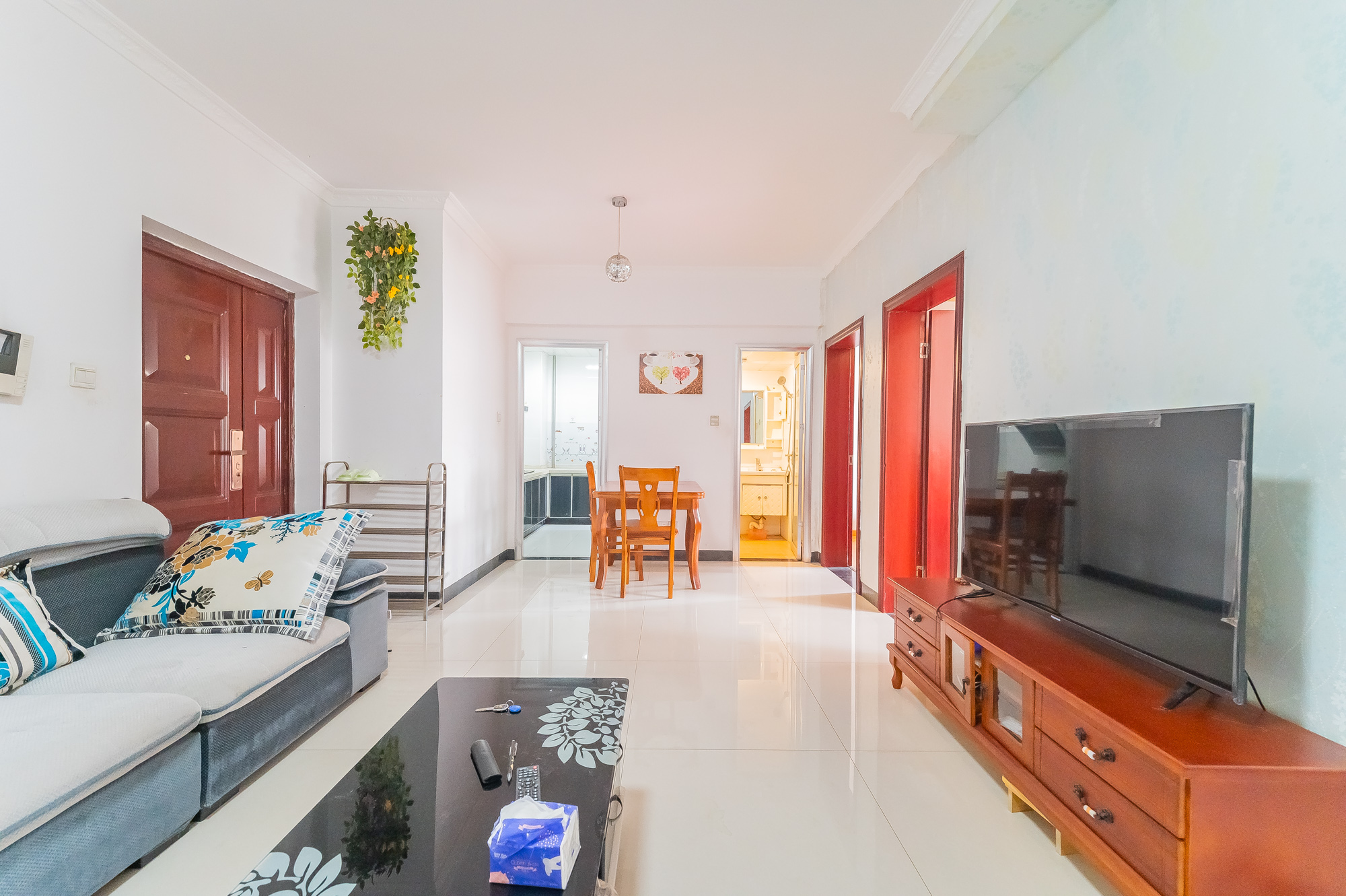 圆梦康乐城  2室2厅1卫    50.8万 圆梦康乐城  2室2厅1卫    50.8万客厅