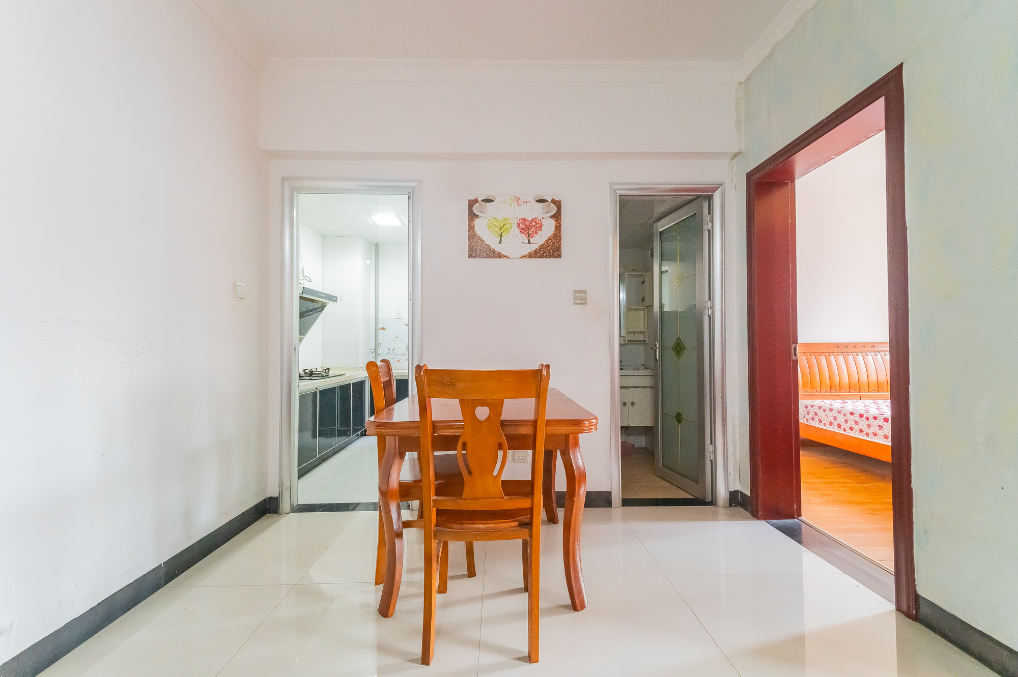 圆梦康乐城  2室2厅1卫    50.8万 圆梦康乐城  2室2厅1卫    50.8万客厅