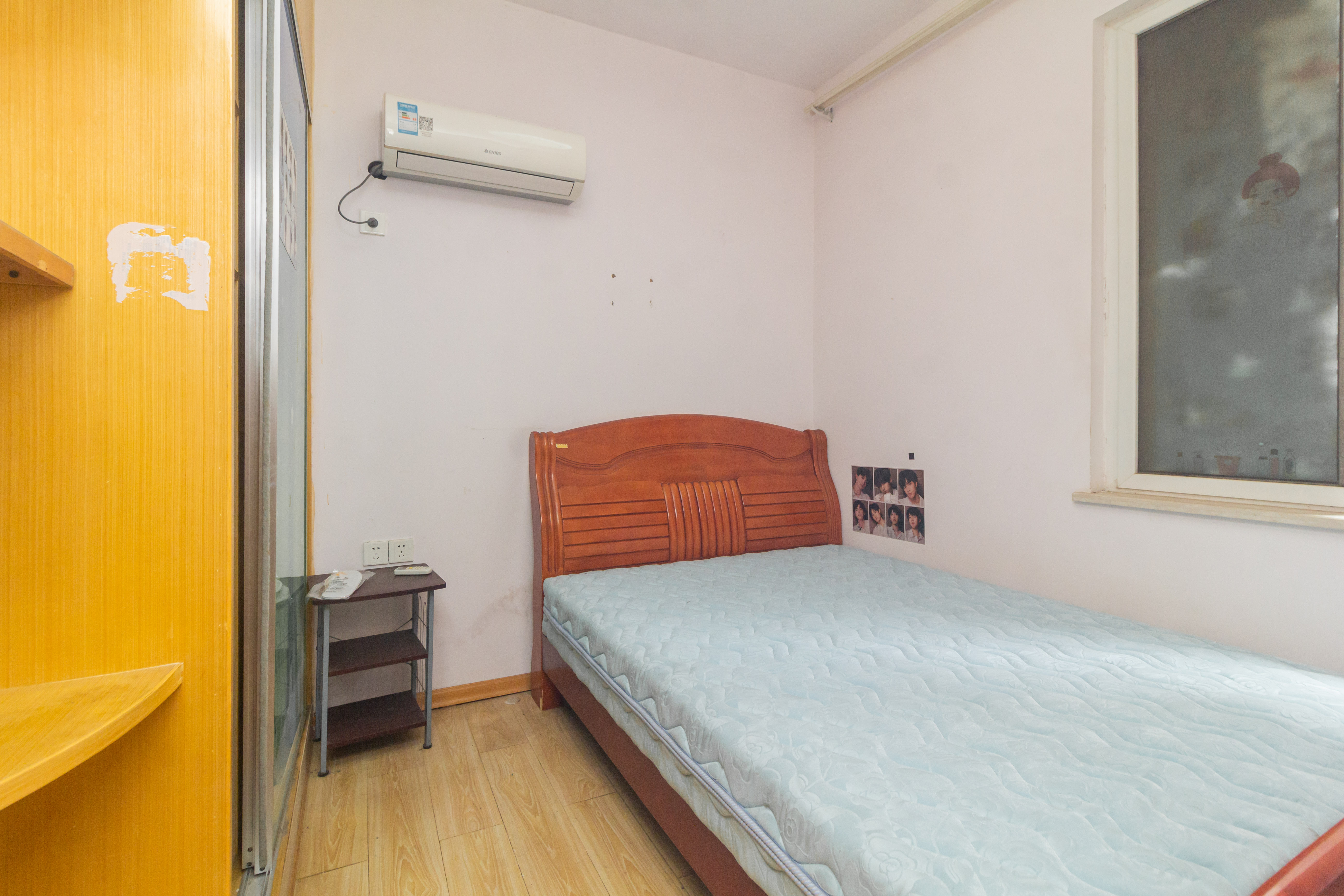 三景国际  3室2厅1卫    48.8万 三景国际  3室2厅1卫    48.8万卧室