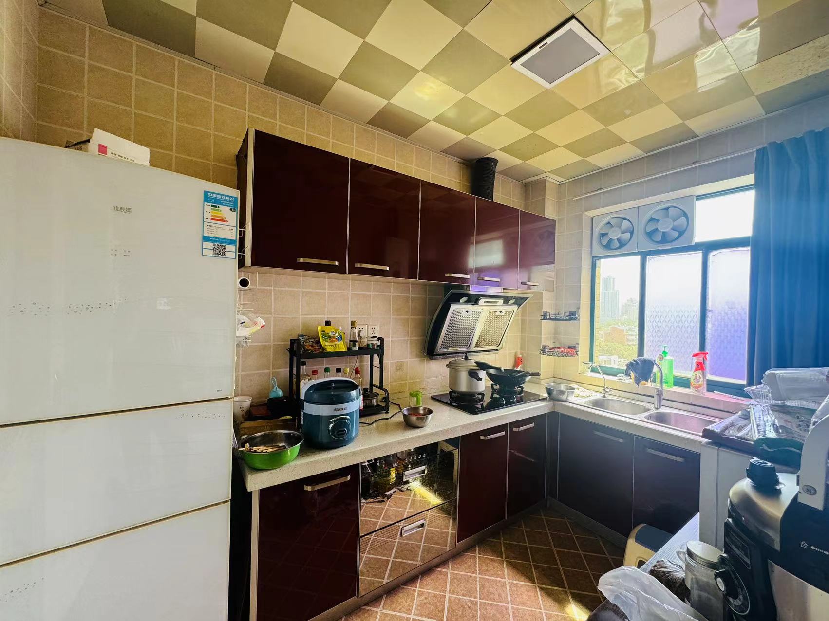 紫竹茗园 5室2厅2卫 100.00万 紫竹茗园 5室2厅2卫 100.00万室内图