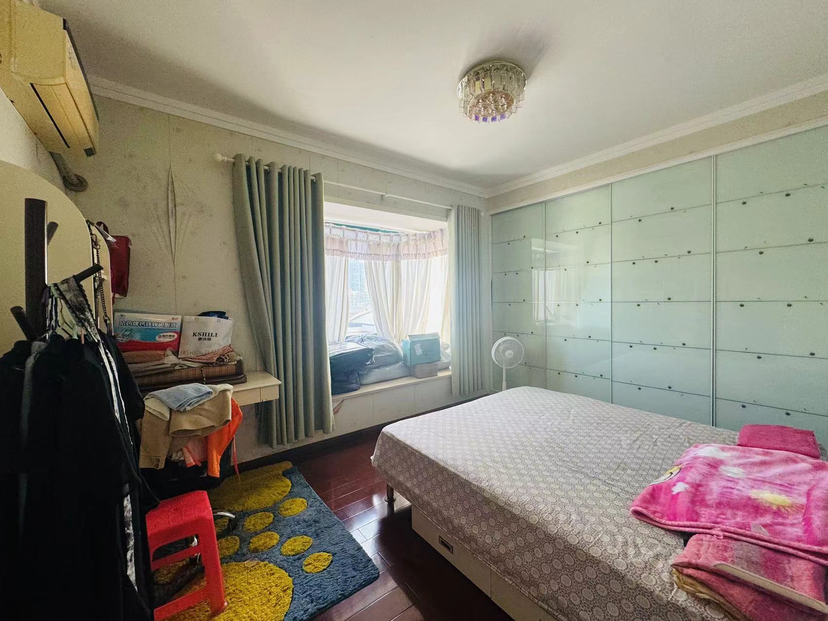 紫竹茗园 5室2厅2卫 100.00万 紫竹茗园 5室2厅2卫 100.00万室内图