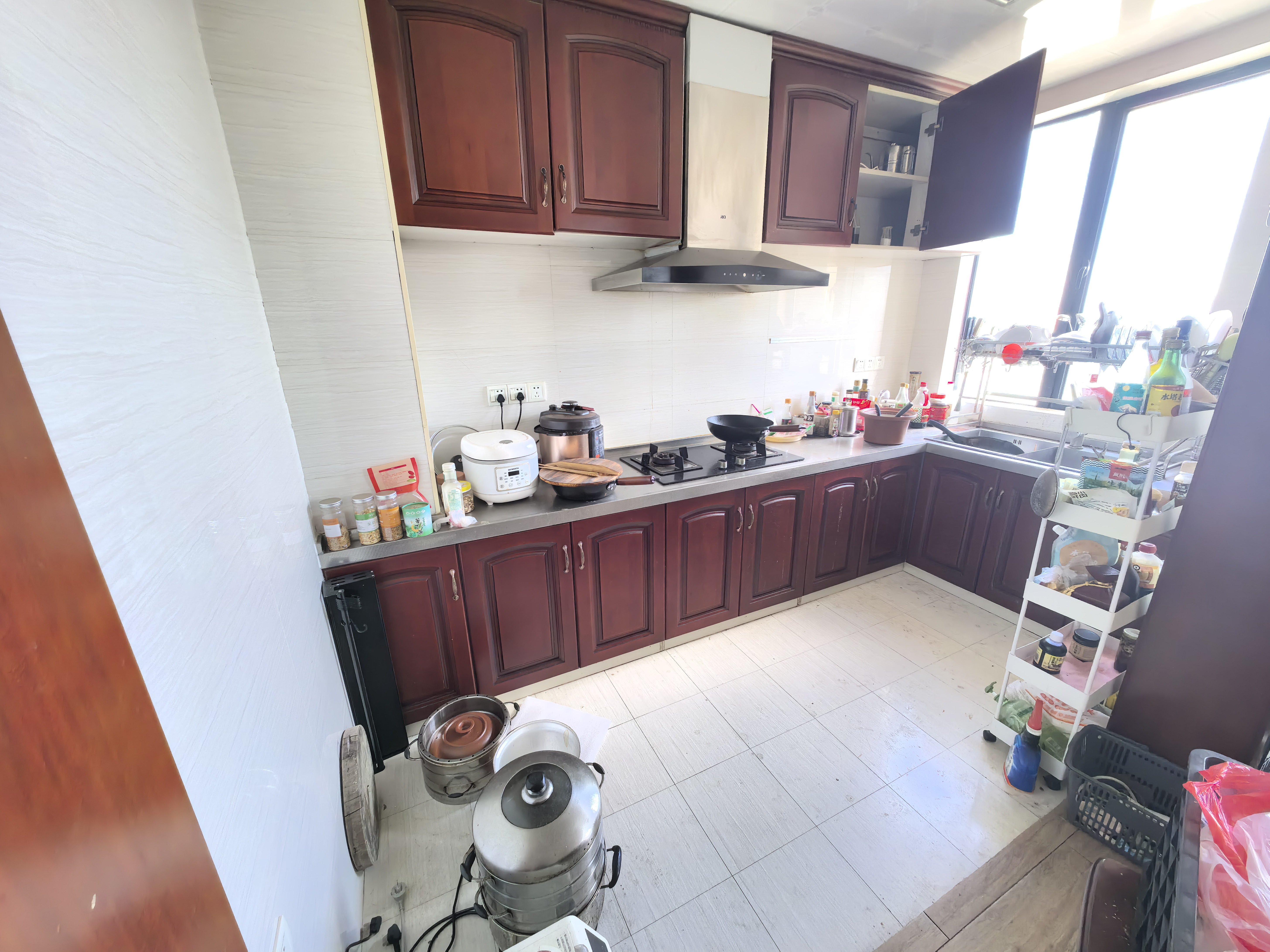 莱茵小镇 4室2厅2卫 55.0万 莱茵小镇 4室2厅2卫 55.0万室内图