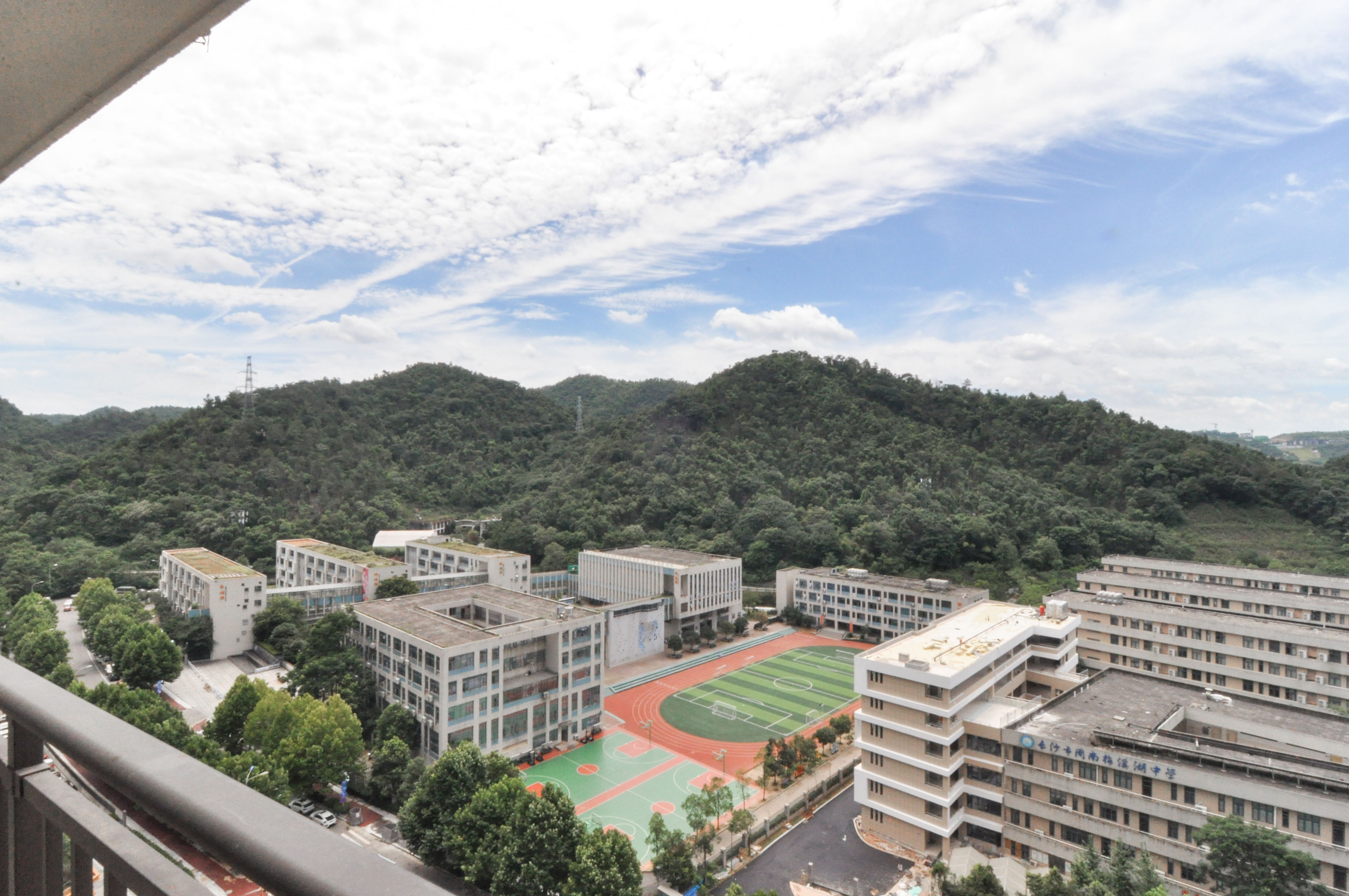 佳兆业云顶梅溪湖（佳兆业梅溪荟）  1室0厅0卫   192.00万其他