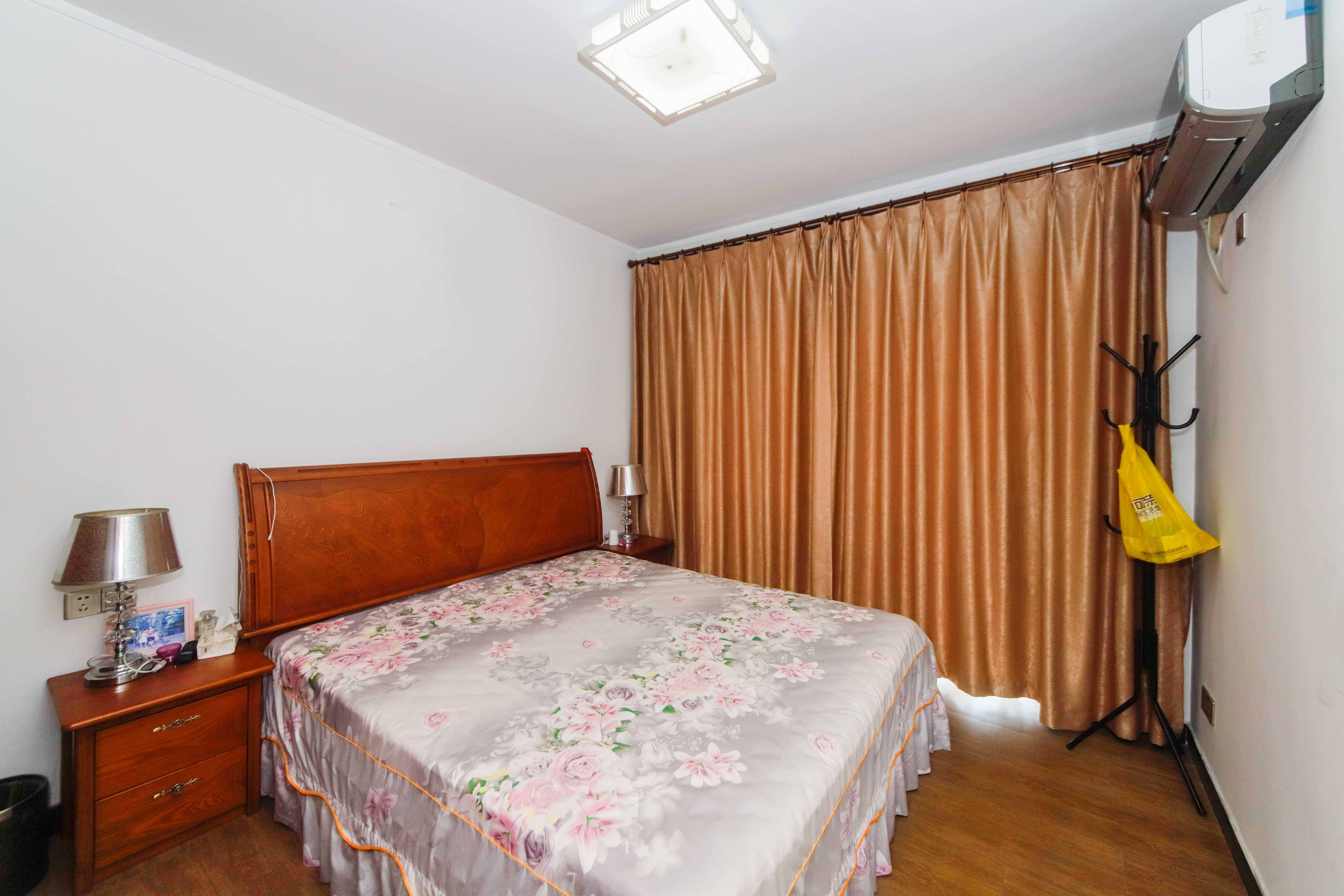 达美D6区  3室2厅2卫    89.8万其他