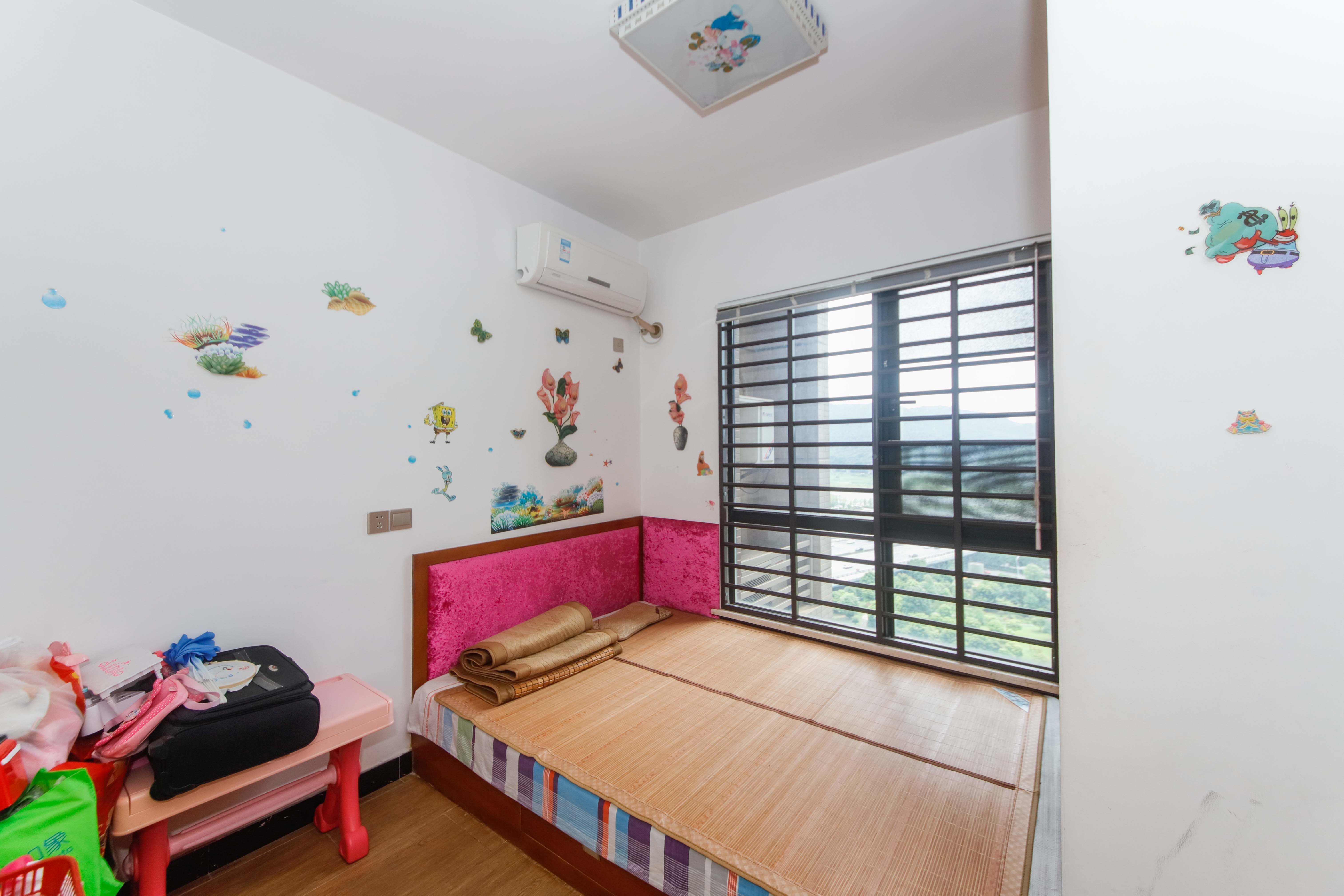 达美D6区  3室2厅2卫    89.8万其他