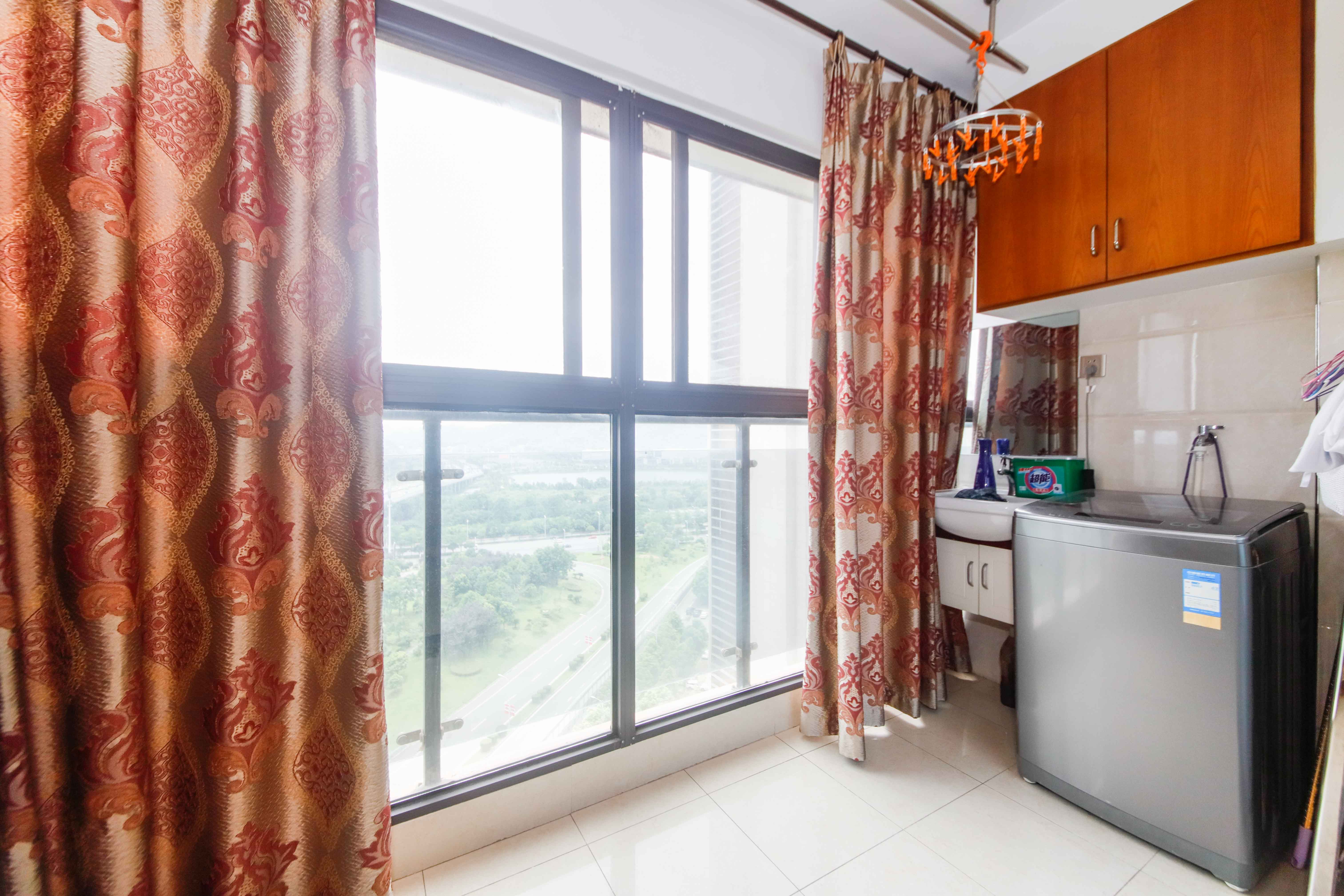 达美D6区  3室2厅2卫    89.8万其他