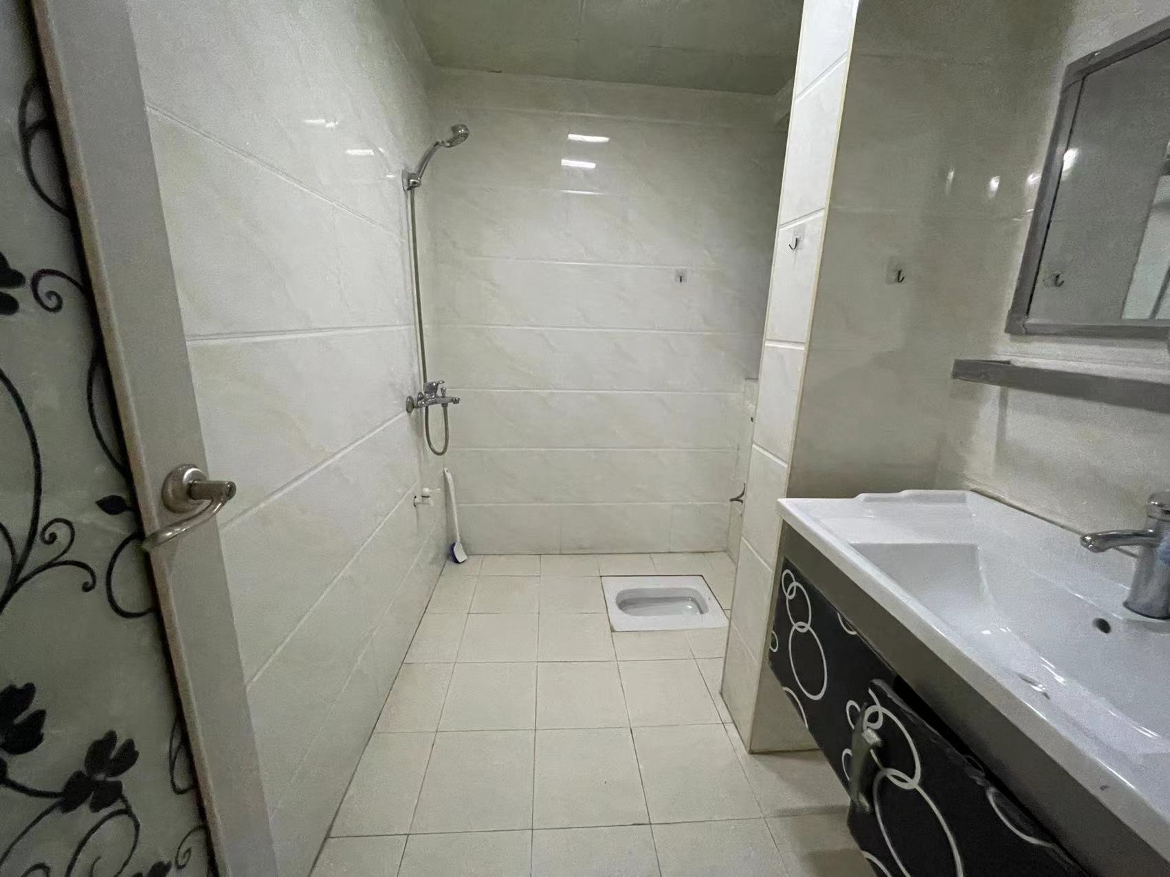 庐山春天早安华晨  3室2厅2卫    65.0万 庐山春天早安华晨  3室2厅2卫    65.0万室内图