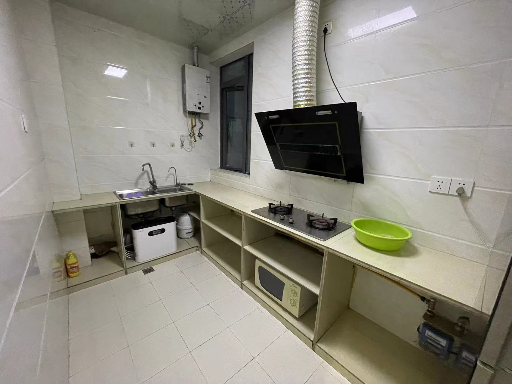 庐山春天早安华晨  3室2厅2卫    65.0万 庐山春天早安华晨  3室2厅2卫    65.0万室内图