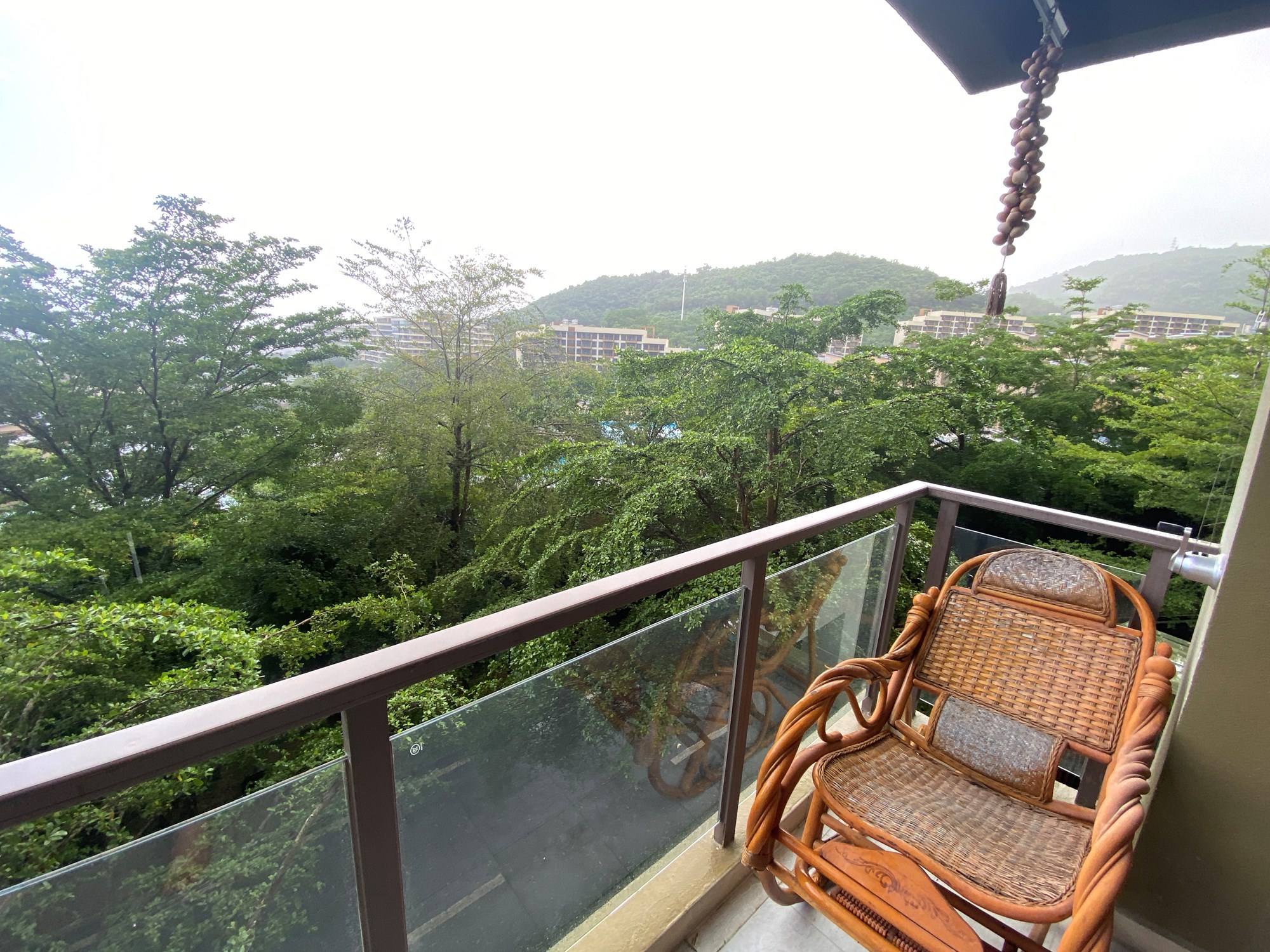 万科森林公园四期(三亚国际康体养生中心四期) 3室2厅1卫 245.0万 万科森林公园四期(三亚国际康体养生中心四期) 3室2厅1卫 245.0万客厅