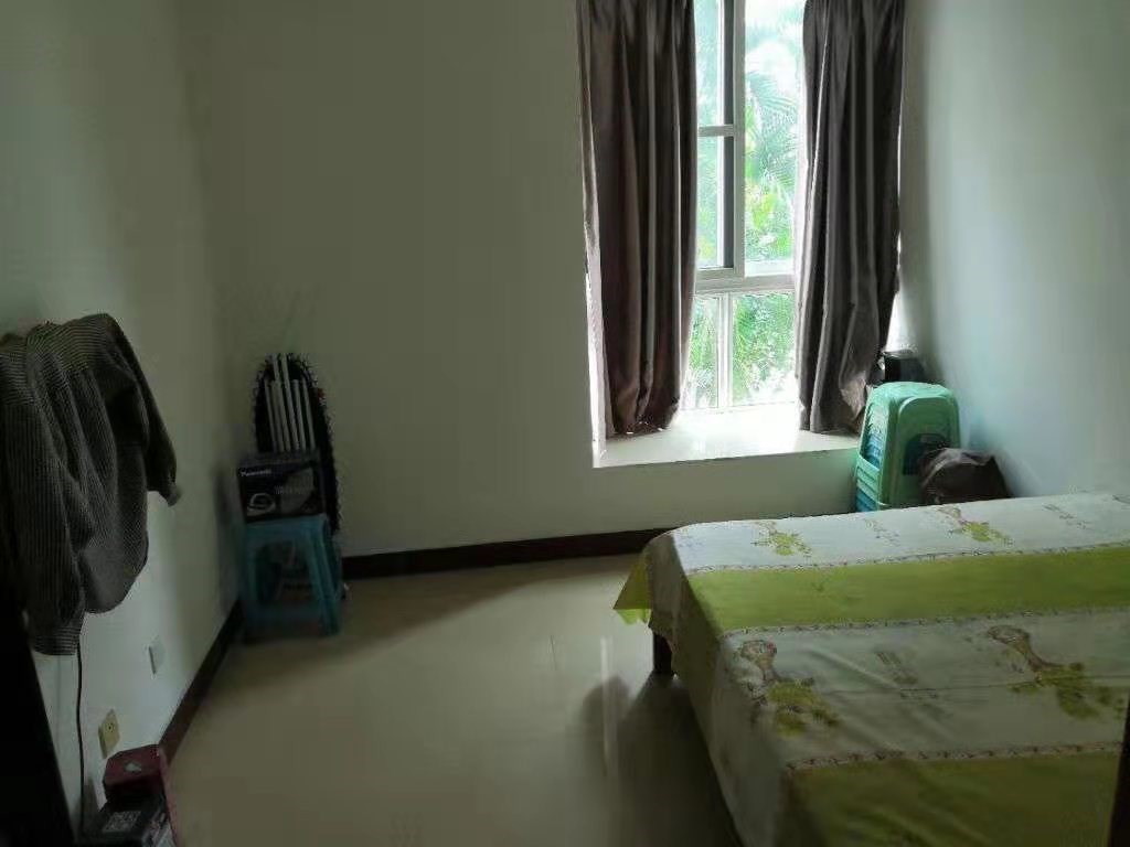 瑞海花园 2室2厅1卫 220.0万 瑞海花园 2室2厅1卫 220.0万客厅