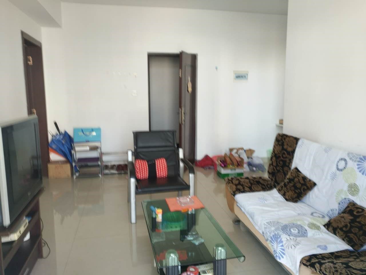宁海苑  1室1厅1卫    185.0万客厅