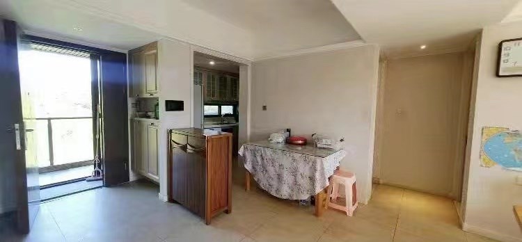 万科森林公园四期(三亚国际康体养生中心四期) 3室2厅1卫 175.0万 万科森林公园四期(三亚国际康体养生中心四期) 3室2厅1卫 175.0万客厅