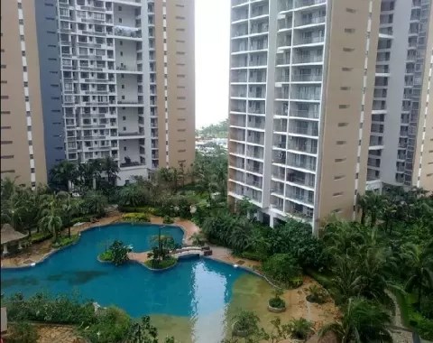 兰海花园三期 2室2厅1卫 580.0万 兰海花园三期 2室2厅1卫 580.0万客厅