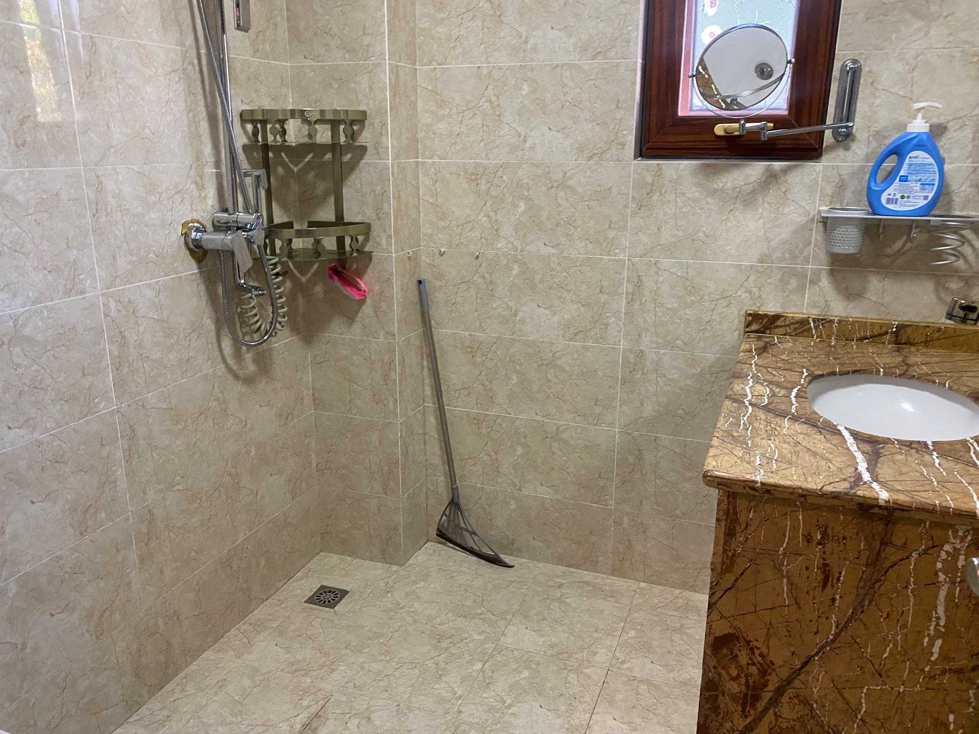 凤凰水城凤凰湾 3室2厅2卫 5000.0元/月 凤凰水城凤凰湾 3室2厅2卫 5000.0元/月室内图