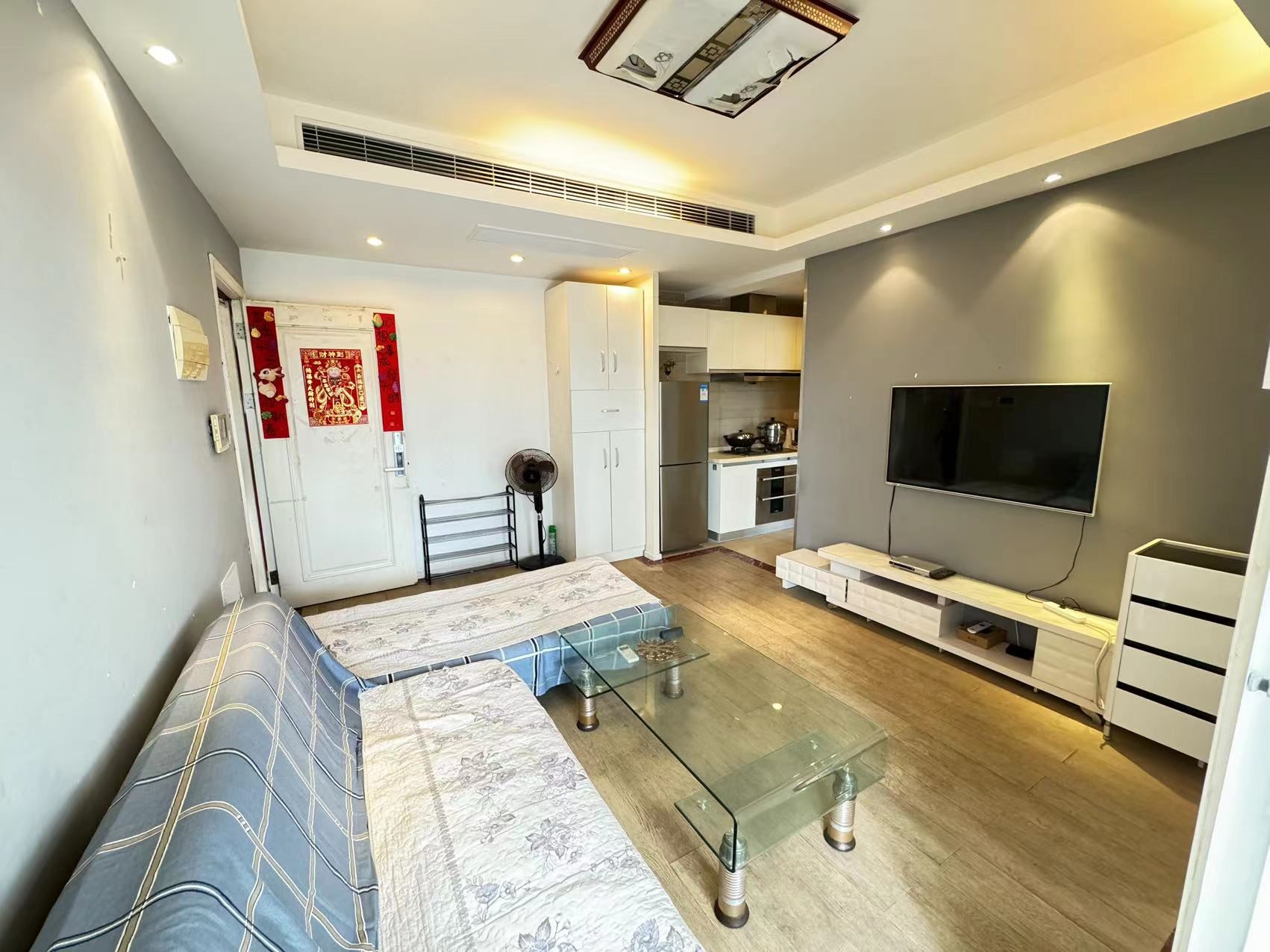 25度阳光 2室1厅1卫 2500.0元/月 25度阳光 2室1厅1卫 2500.0元/月室内图