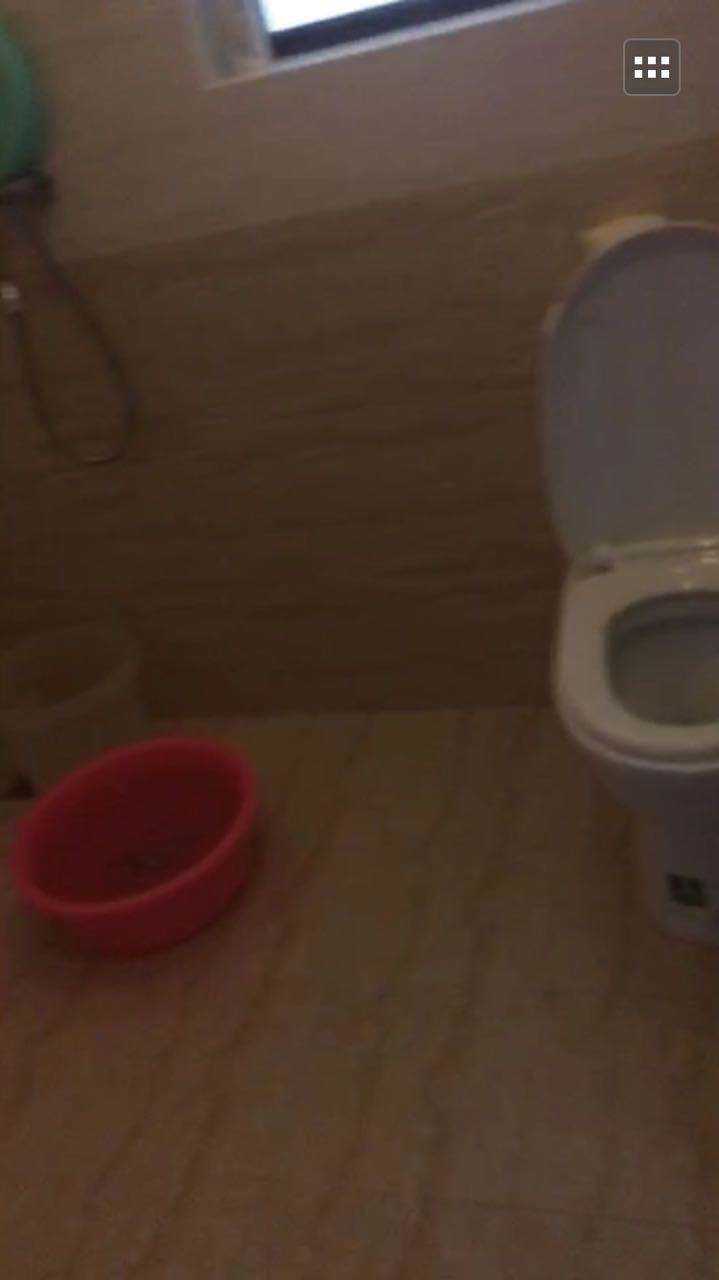 凤凰水城 2室1厅1卫 170.0万 凤凰水城 2室1厅1卫 170.0万客厅