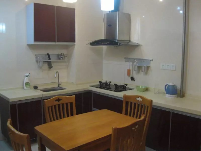 凤凰水城 2室1厅1卫 168.0万 凤凰水城 2室1厅1卫 168.0万客厅