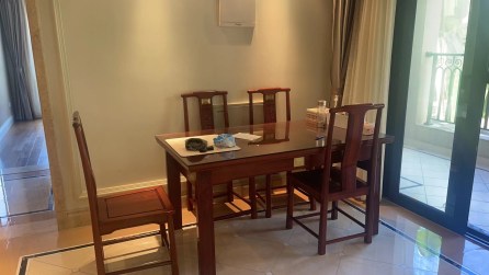 翠屏凤凰水城左岸  3室2厅2卫    540.0万