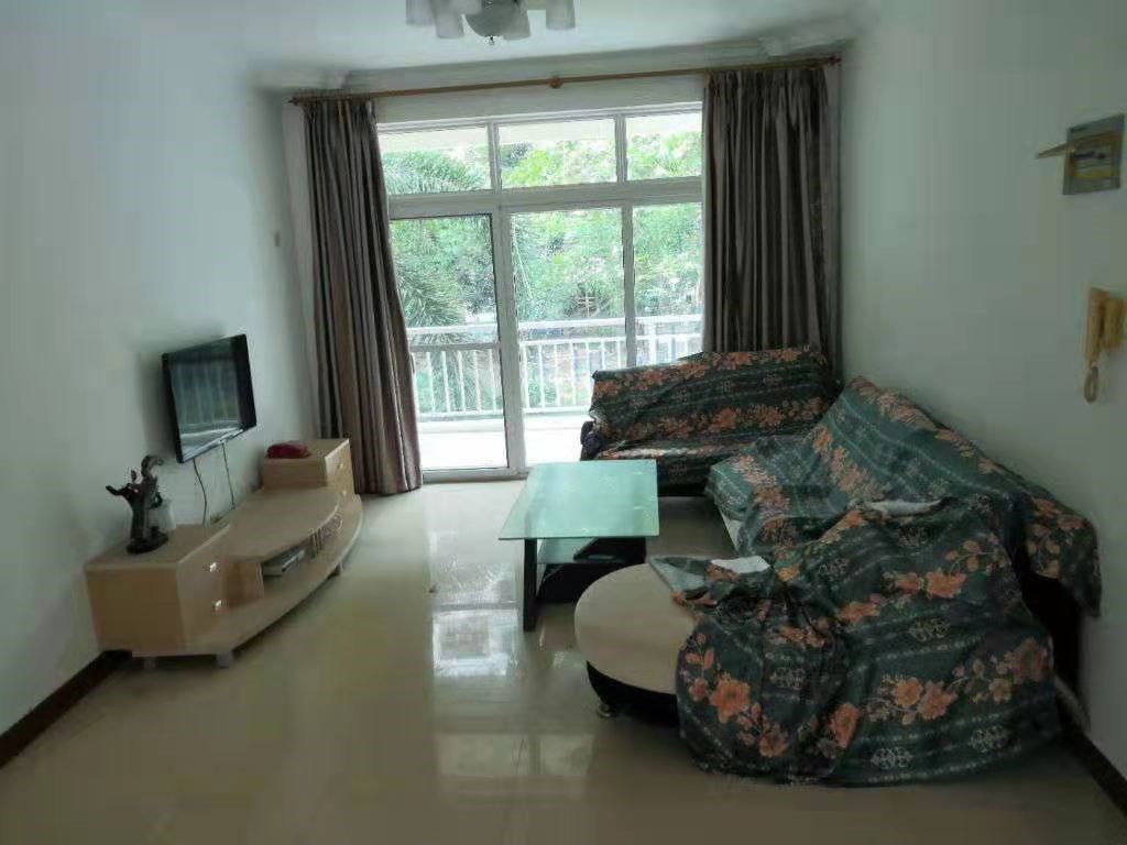 瑞海花园 2室2厅1卫 220.0万 瑞海花园 2室2厅1卫 220.0万客厅