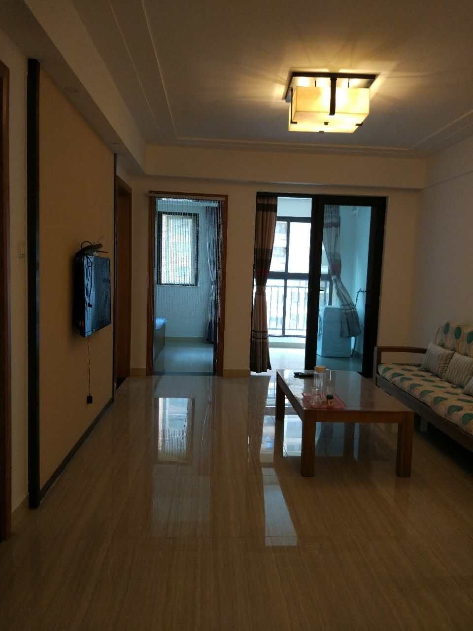 君和君泰 2室1厅1卫 200.0万 君和君泰 2室1厅1卫 200.0万客厅