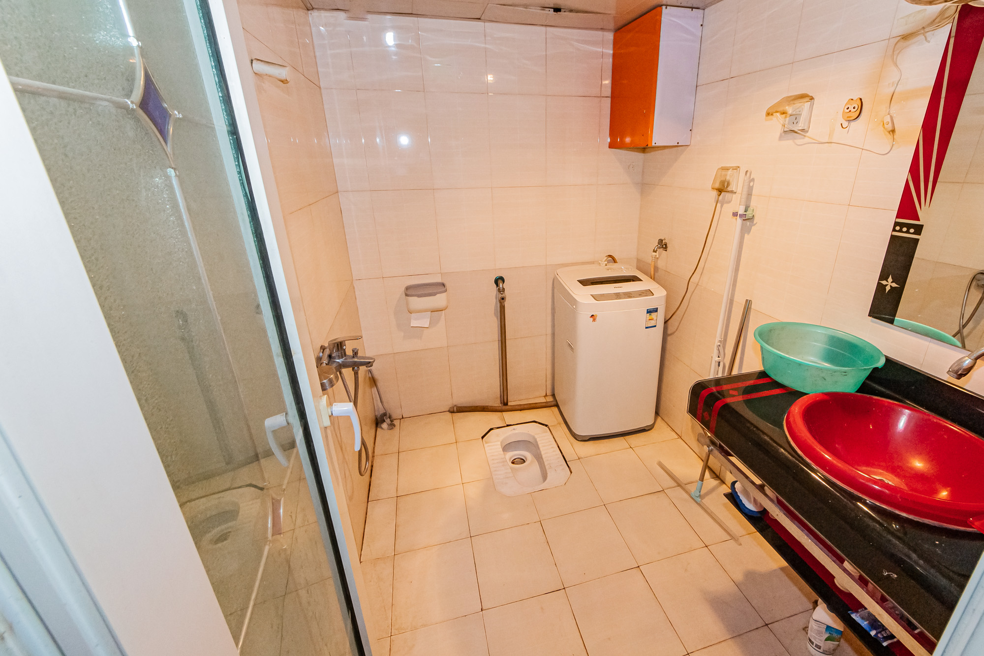 先锋水韵花都  1室1厅1卫    32.0万 先锋水韵花都  1室1厅1卫    32.0万卫生间