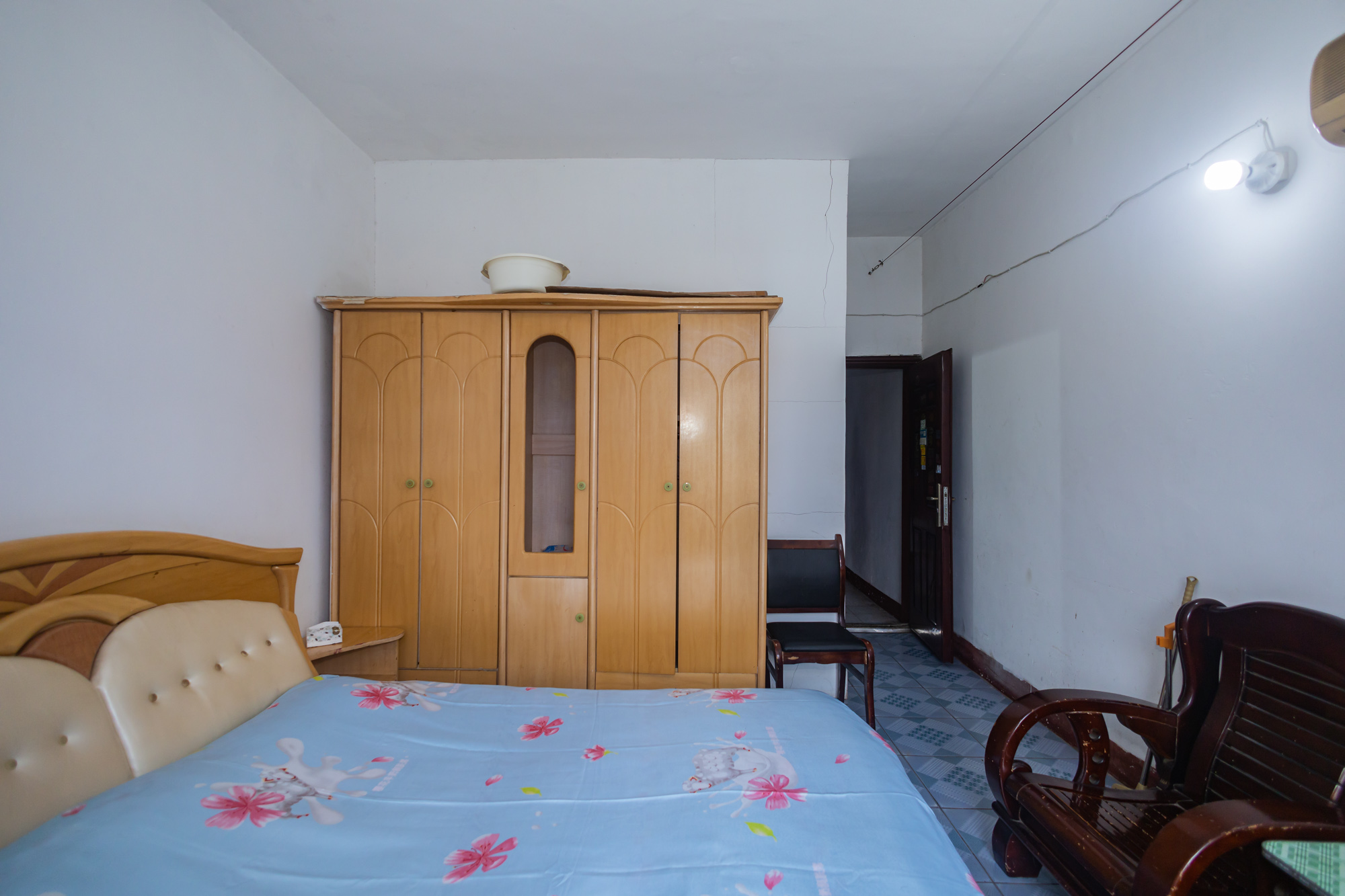 星沙三区 9室1厅6卫 110.0万 星沙三区 9室1厅6卫 110.0万卧室