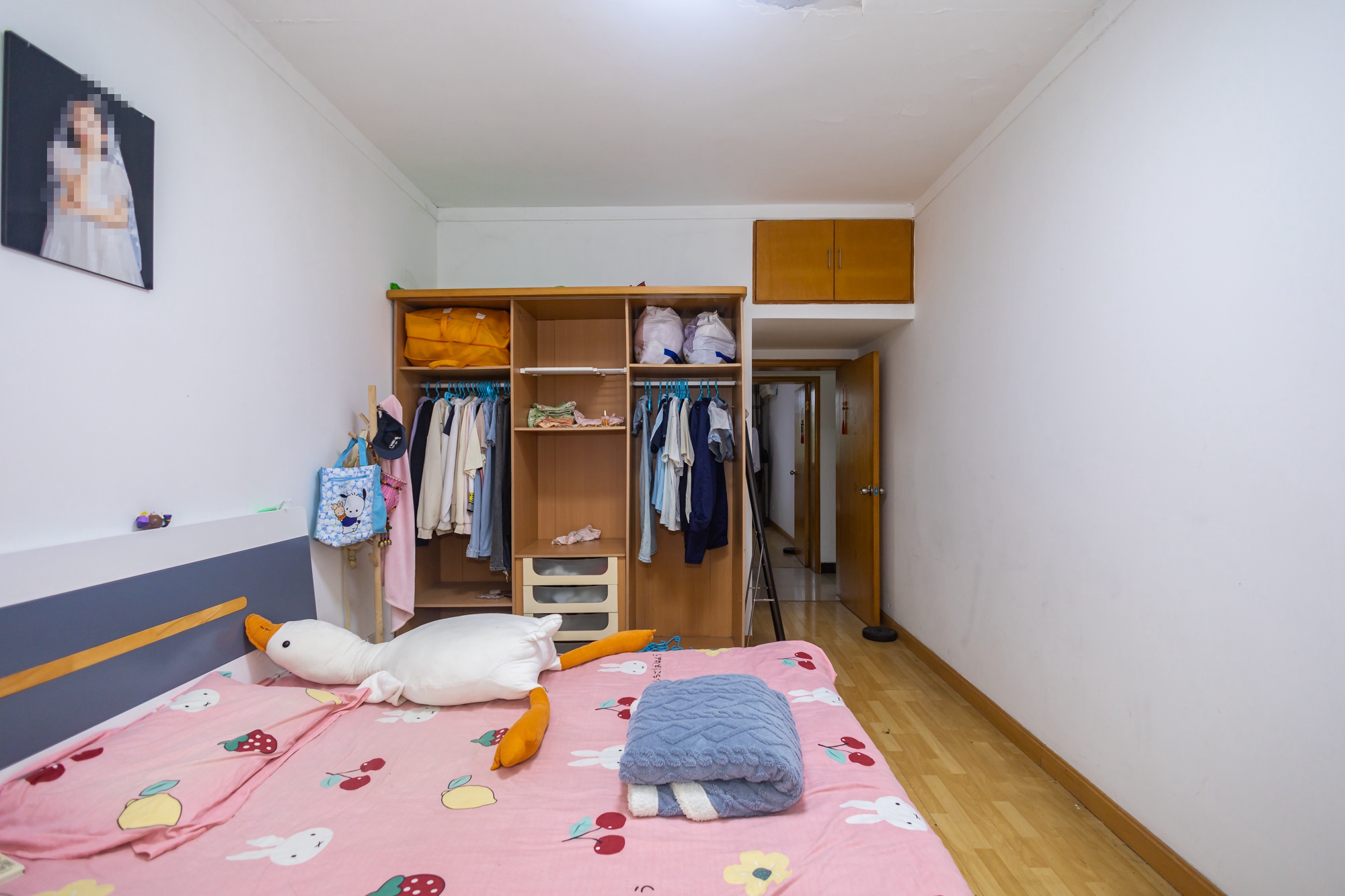 星沙工商银行宿舍  3室2厅2卫   65.00万卧室